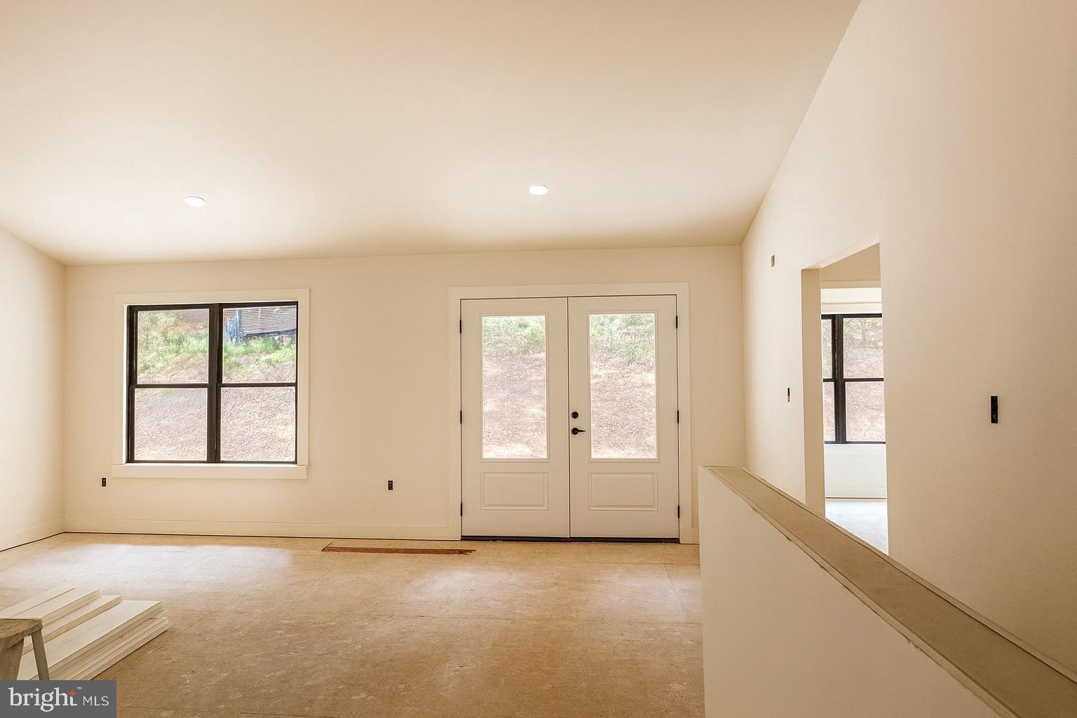 125 CRAB APPLE ROAD