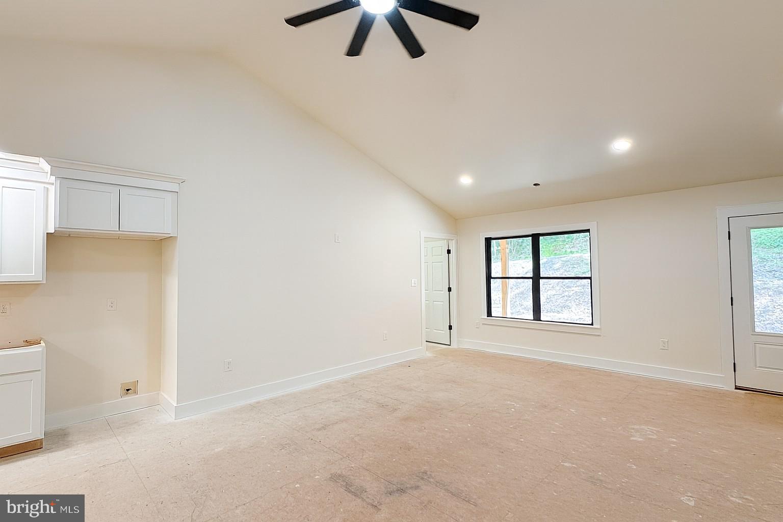125 CRAB APPLE ROAD