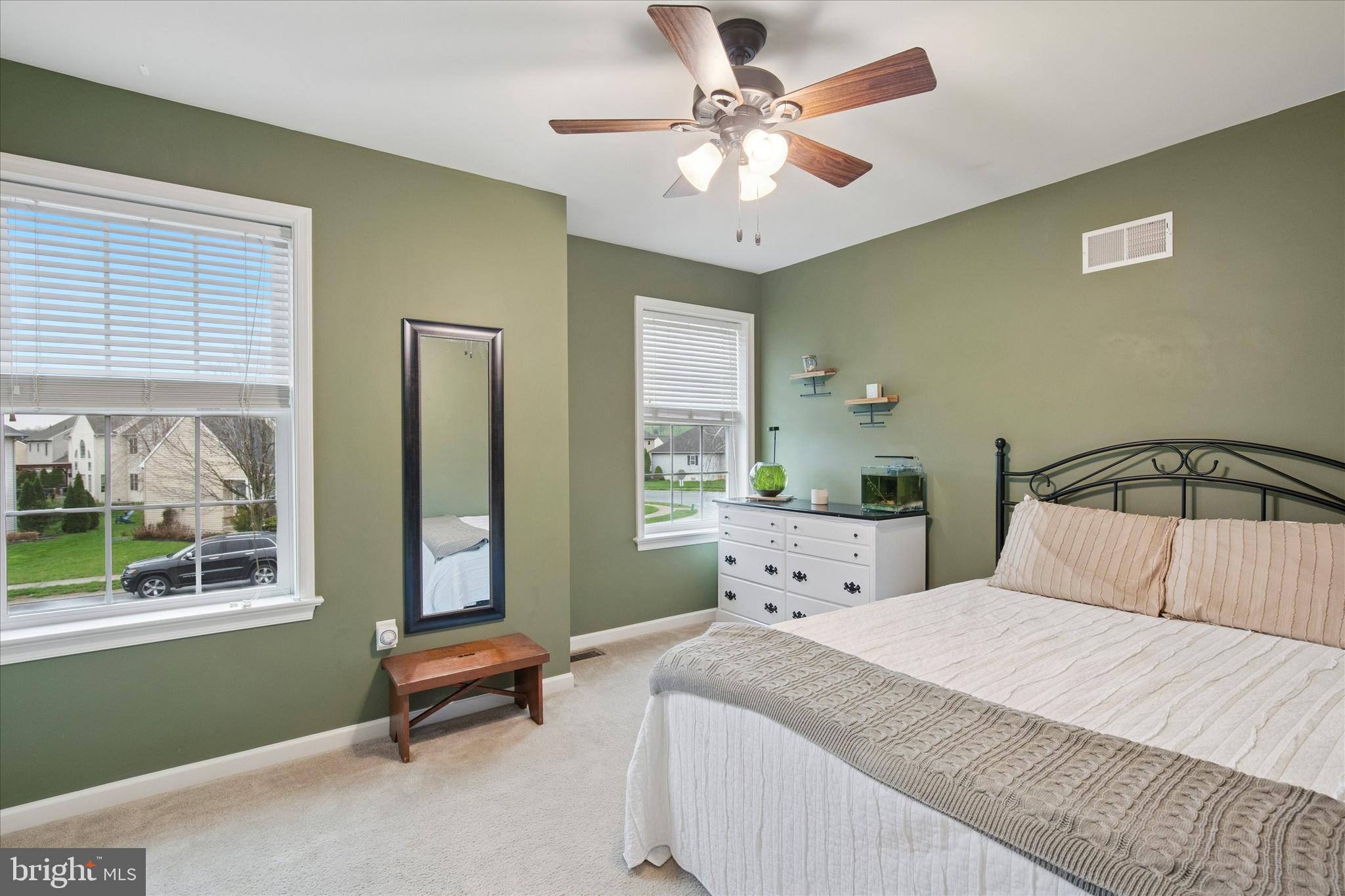 CLEARVIEW GARDENS - Residential