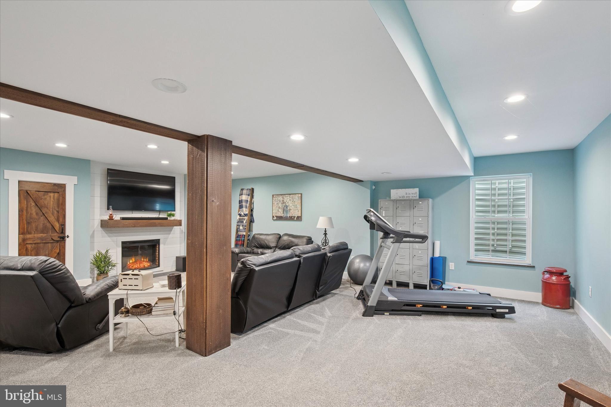 CLEARVIEW GARDENS - Residential