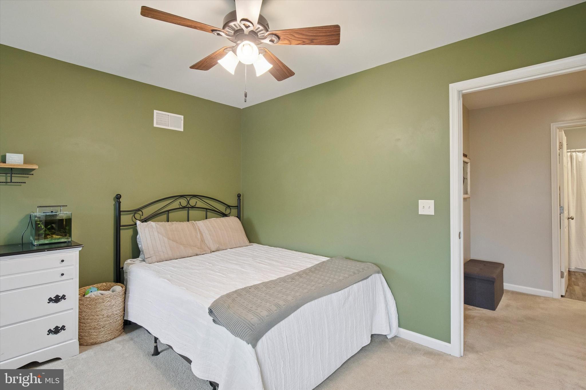 CLEARVIEW GARDENS - Residential