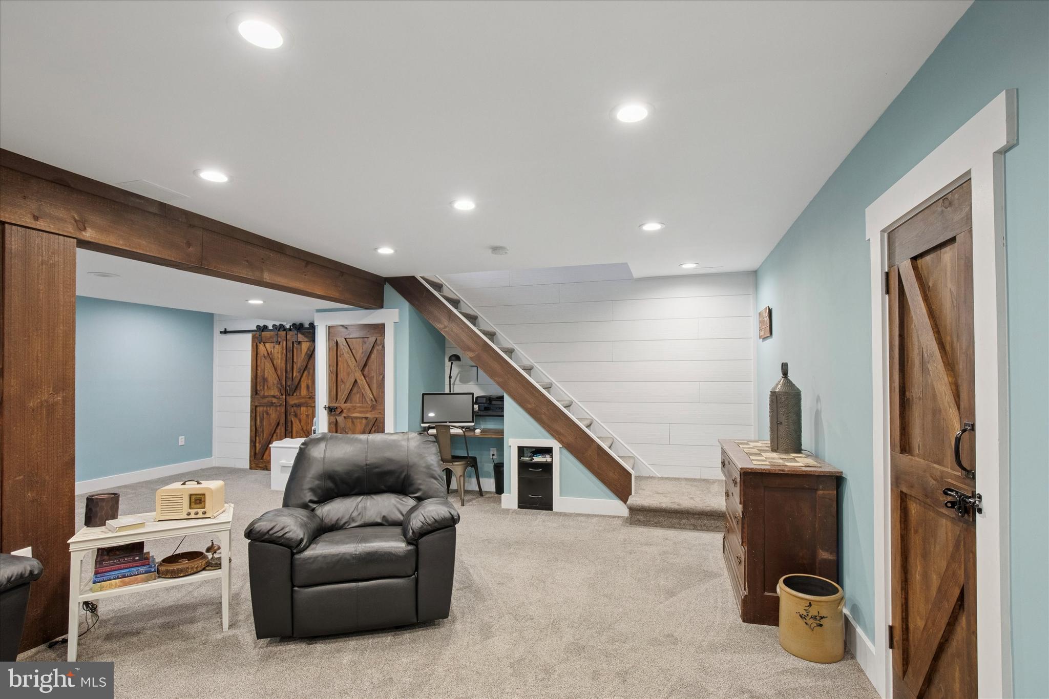 CLEARVIEW GARDENS - Residential