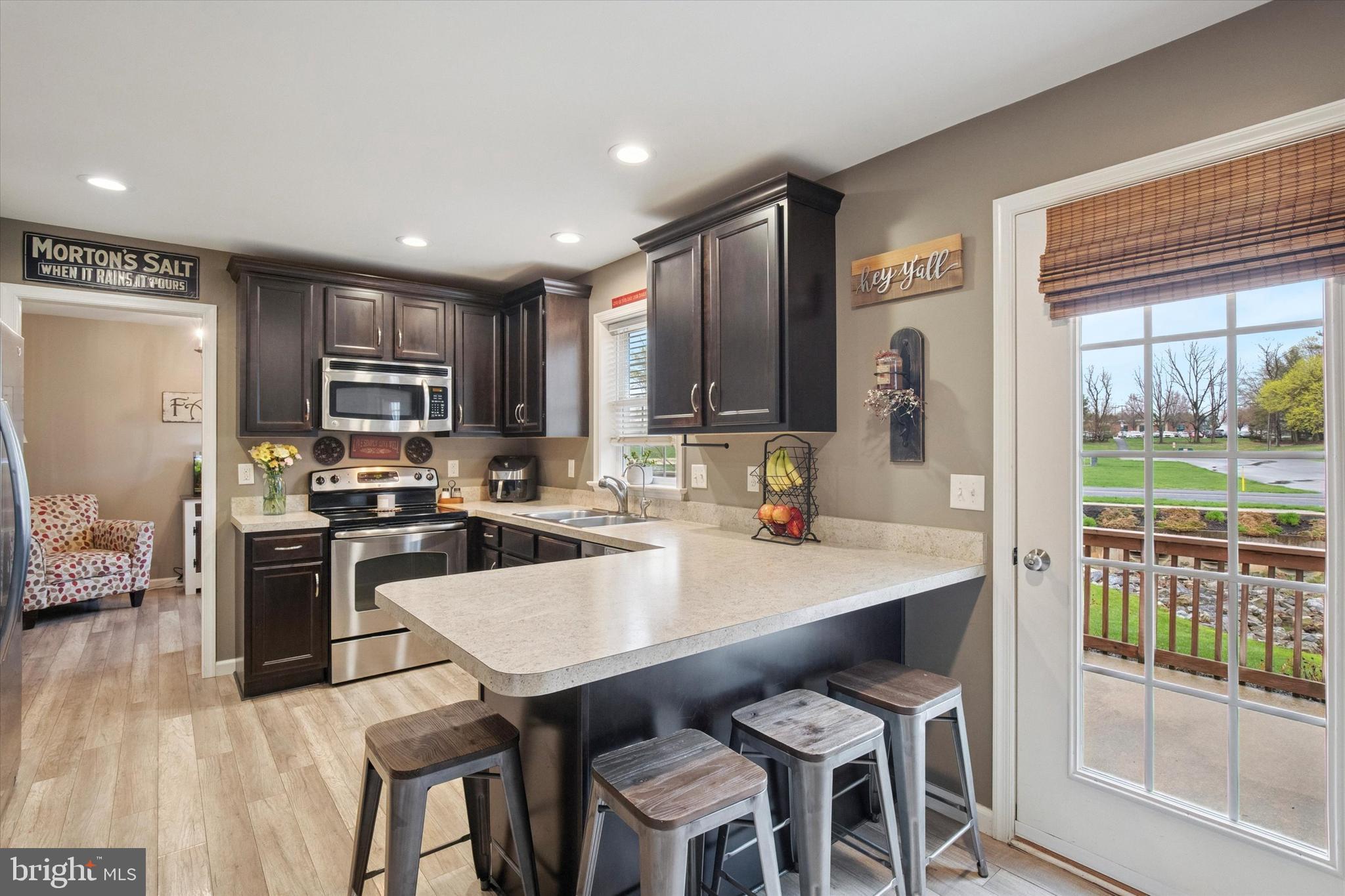 CLEARVIEW GARDENS - Residential