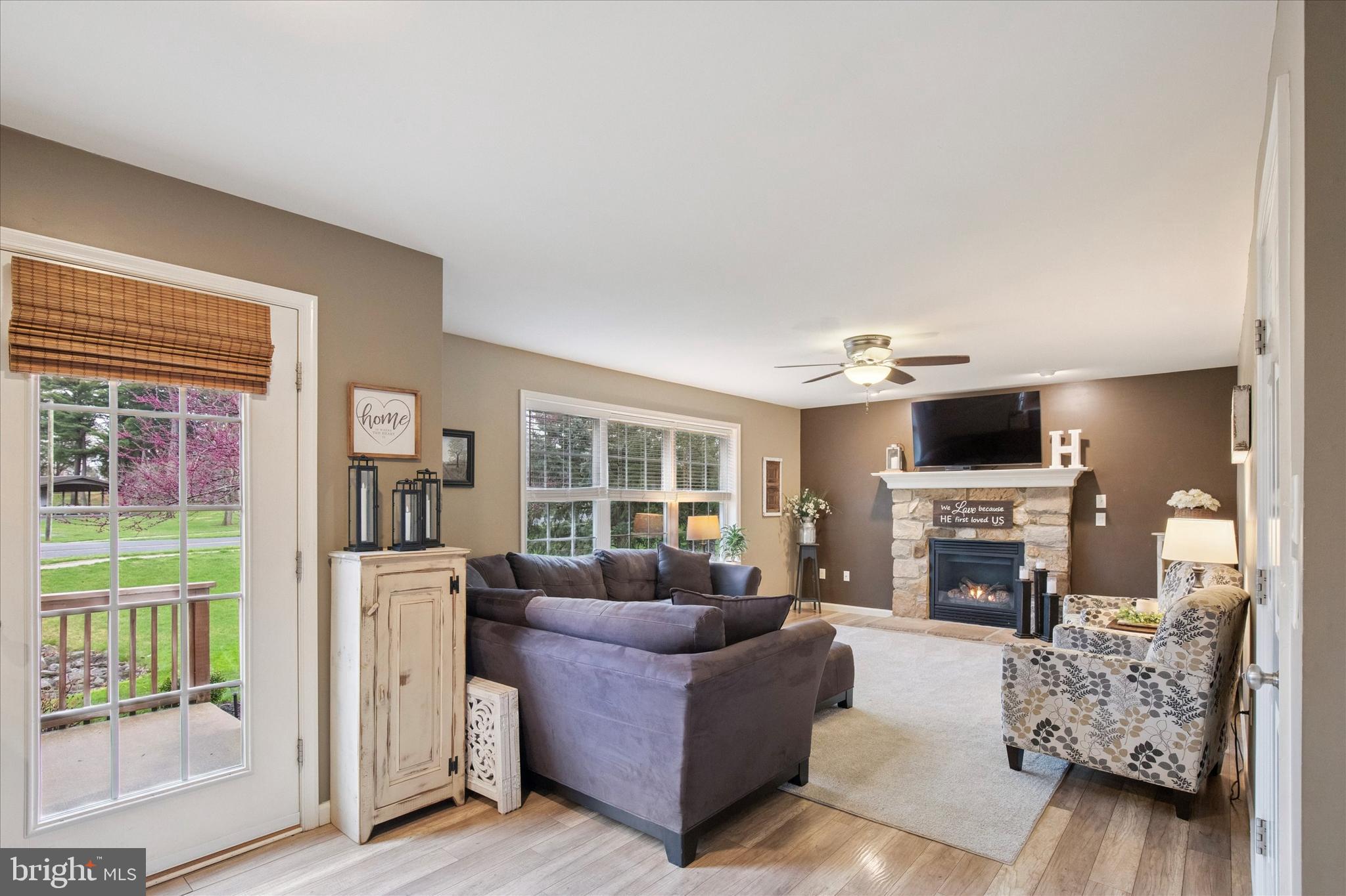 CLEARVIEW GARDENS - Residential