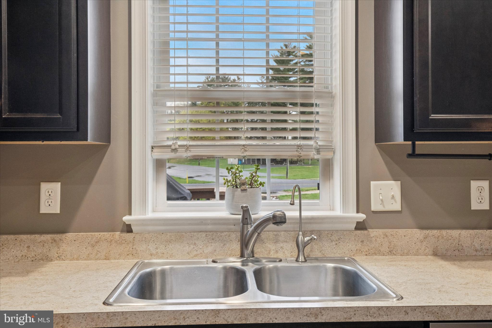 CLEARVIEW GARDENS - Residential