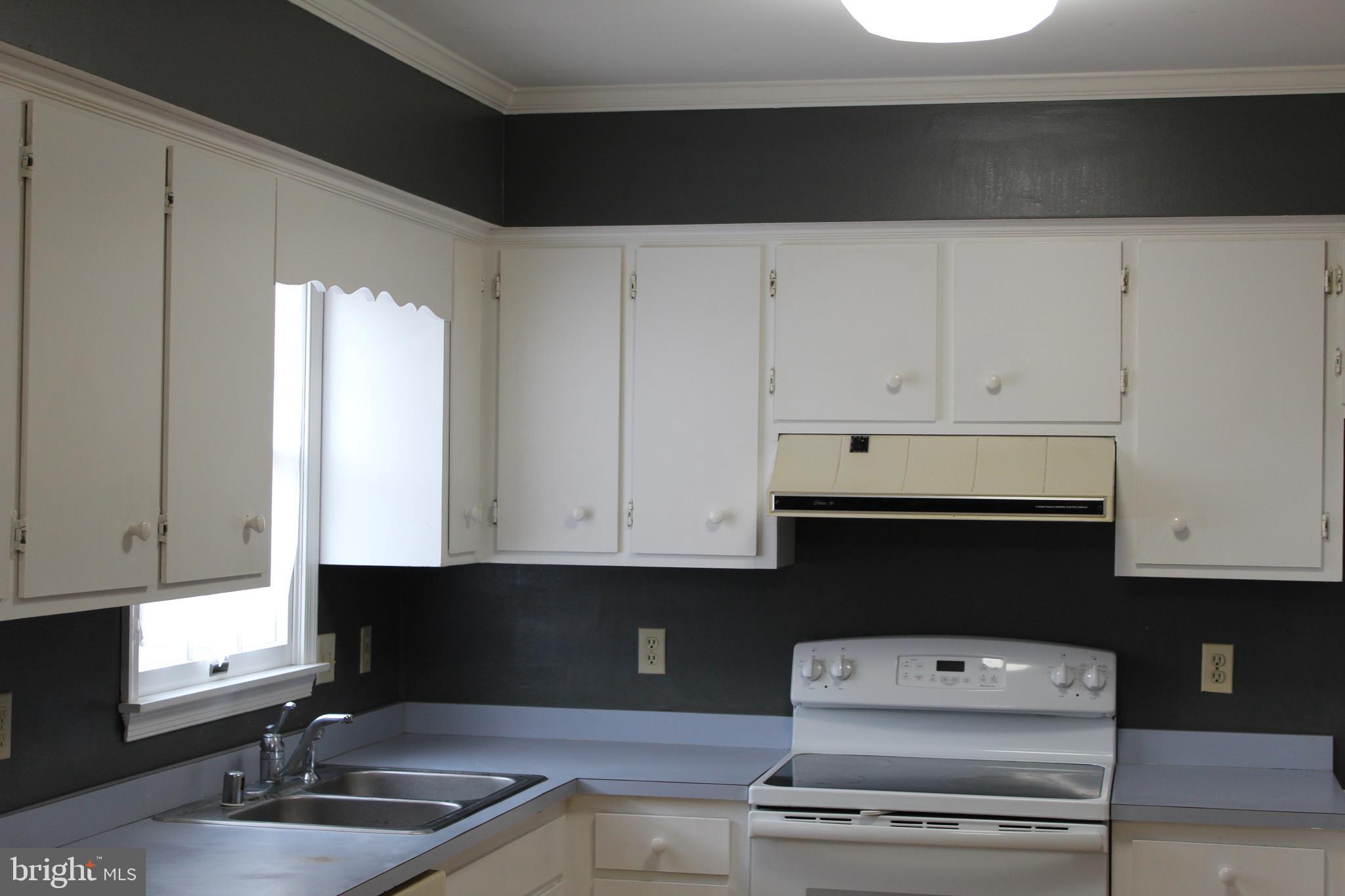 TAMARAC VILLAGE - Residential