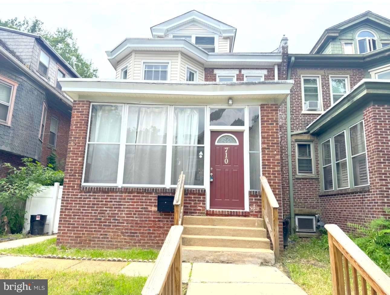 710 W TWENTY SIXTH STREET
