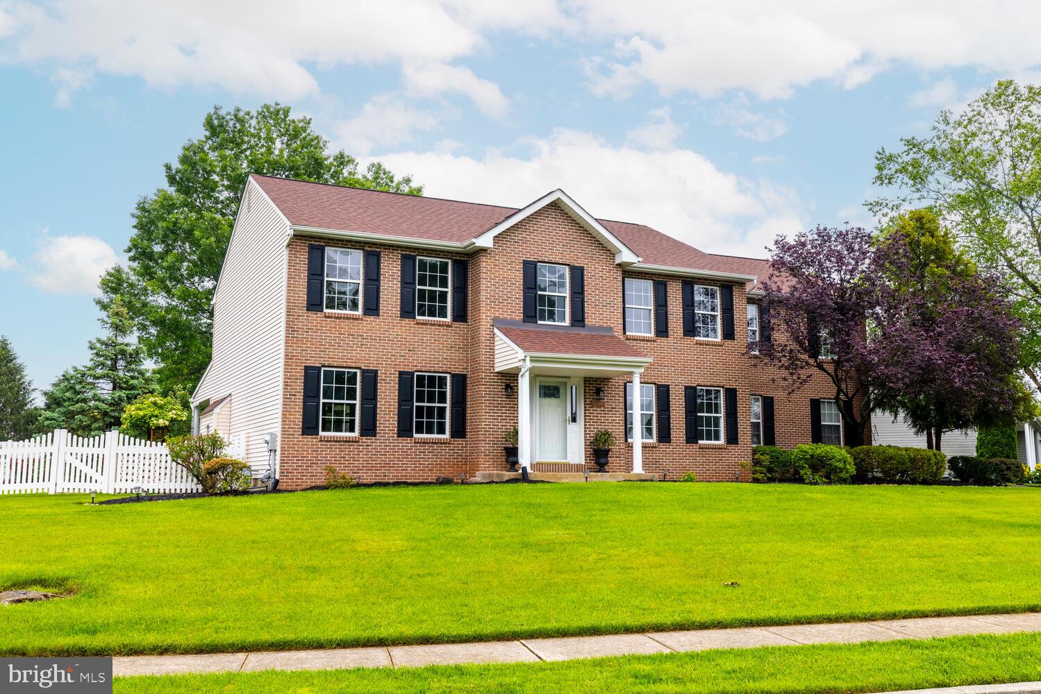 3855 REINIGER ROAD