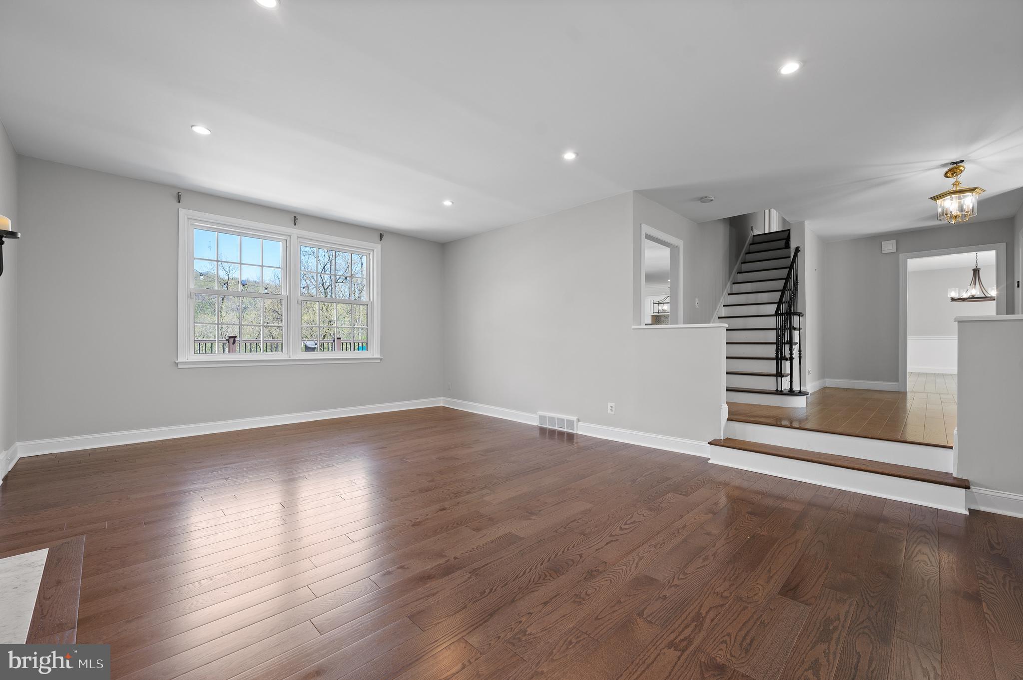 COUNTRYVIEW - Residential Lease