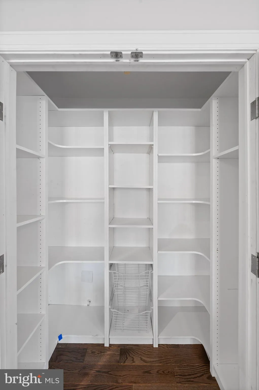 Malvern, Pennsylvania 19355, United States, 4 Bedrooms Bedrooms, ,5 BathroomsBathrooms,Residential,Active,124020