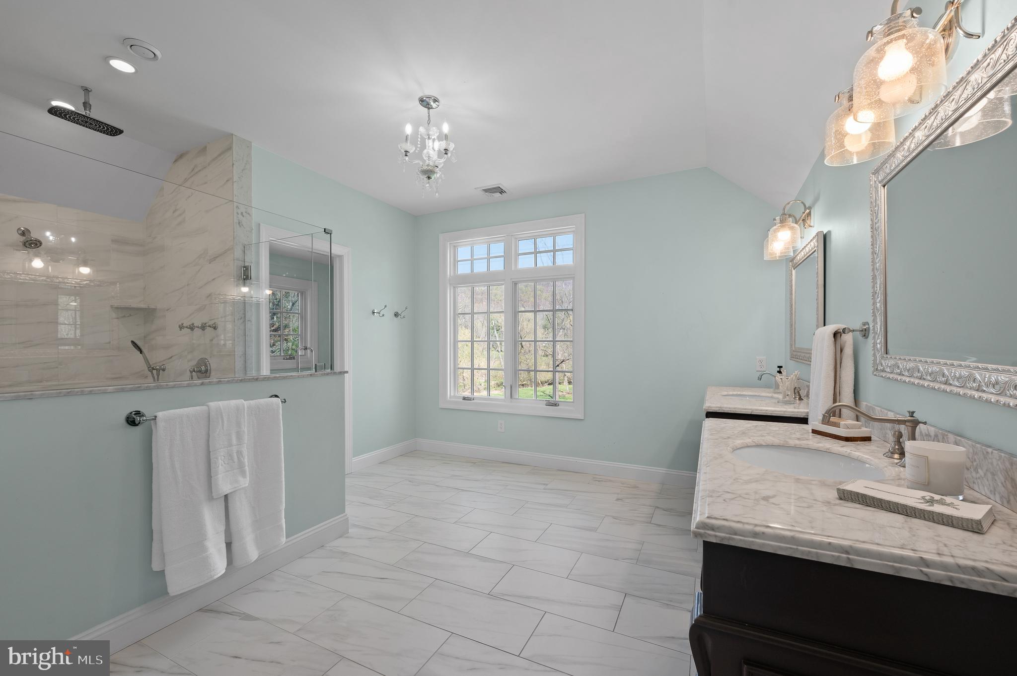 COUNTRYVIEW - Residential Lease