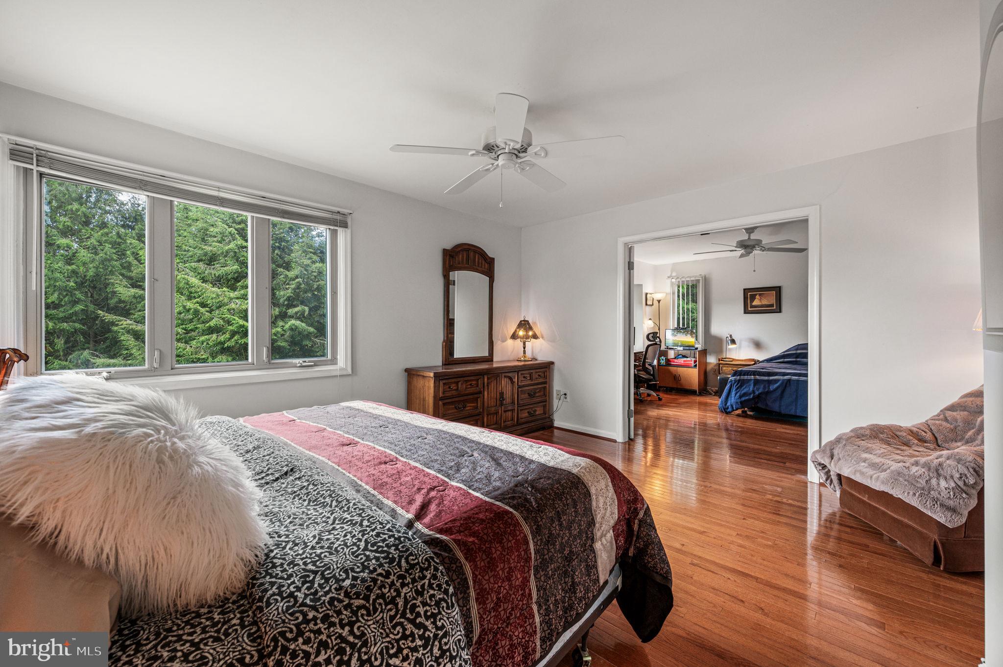 RADLEY RUN MEWS - Residential