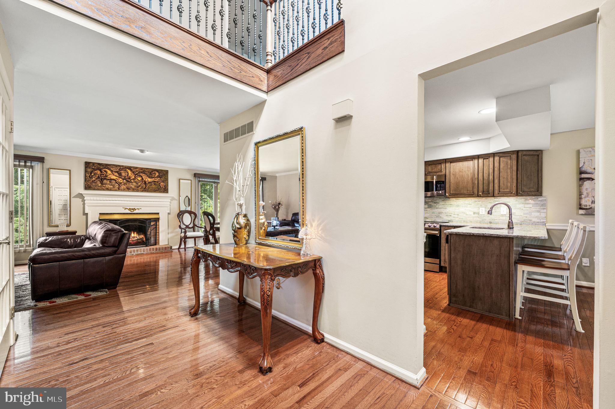 RADLEY RUN MEWS - Residential