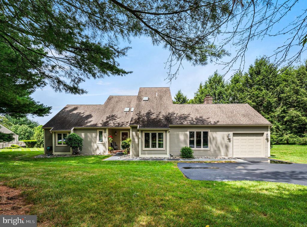 Photo of 1107 Mews Lane, WEST CHESTER, PA 19382 (MLS # PACT2102308)