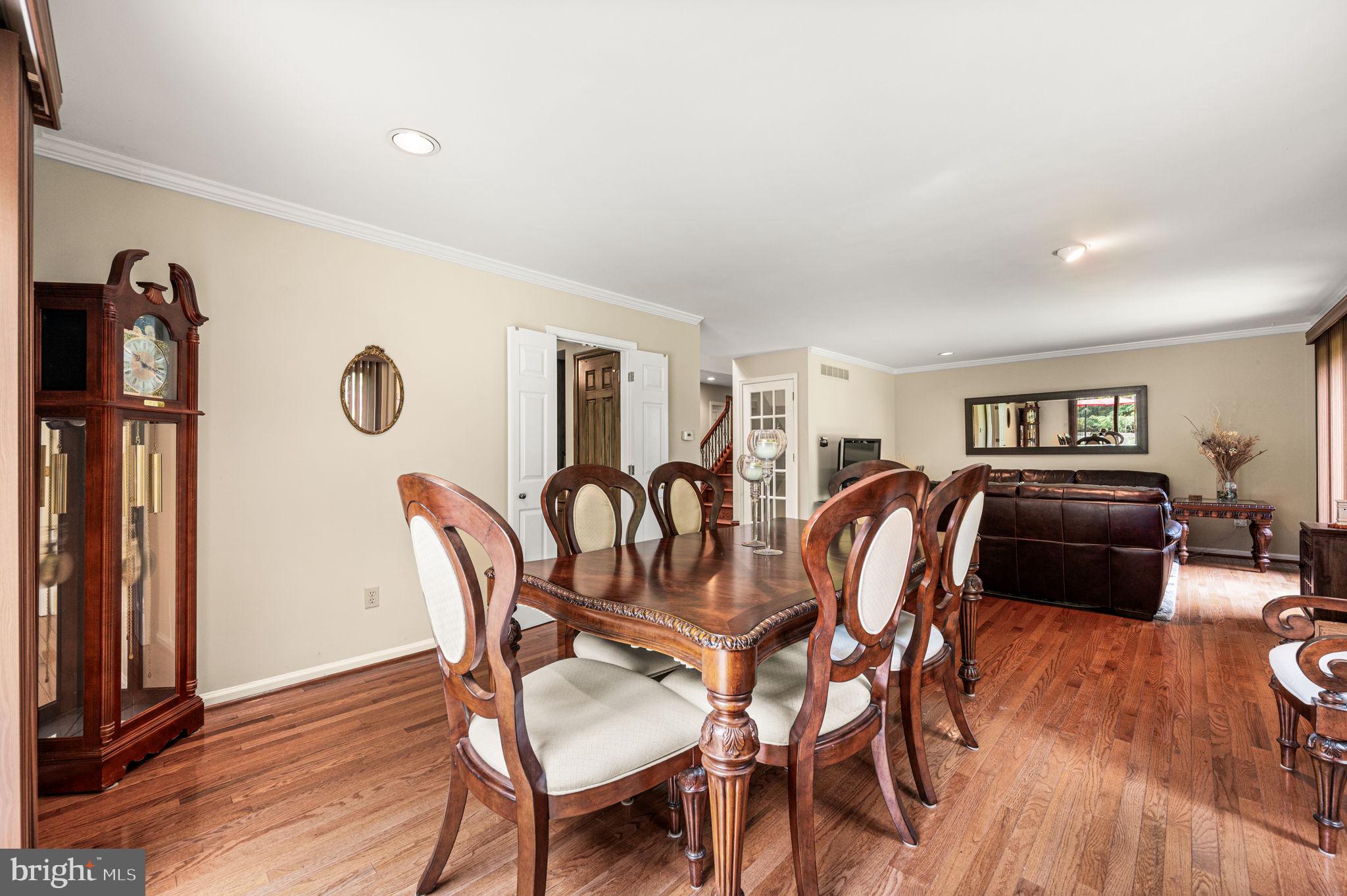 RADLEY RUN MEWS - Residential