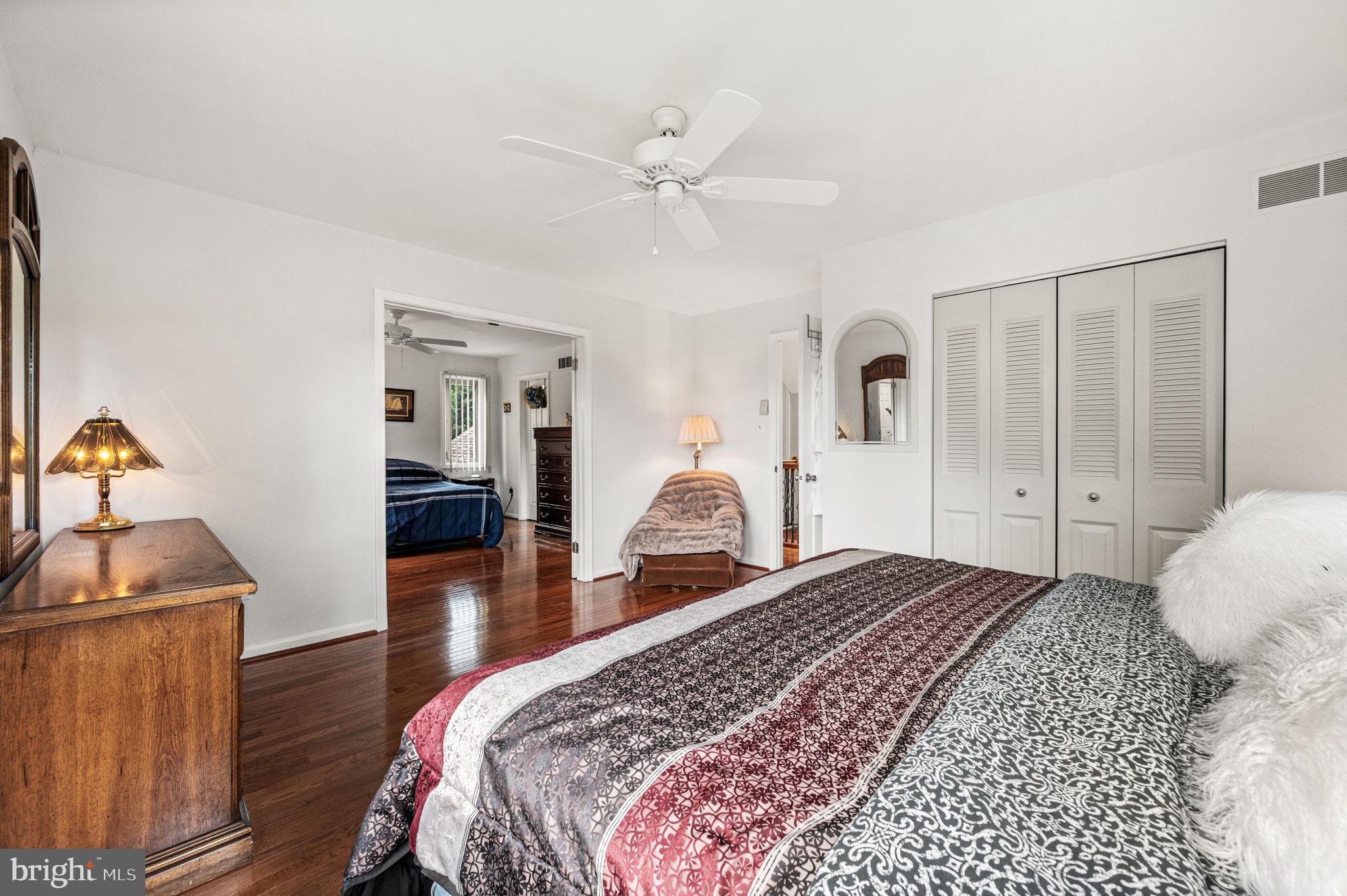 RADLEY RUN MEWS - Residential