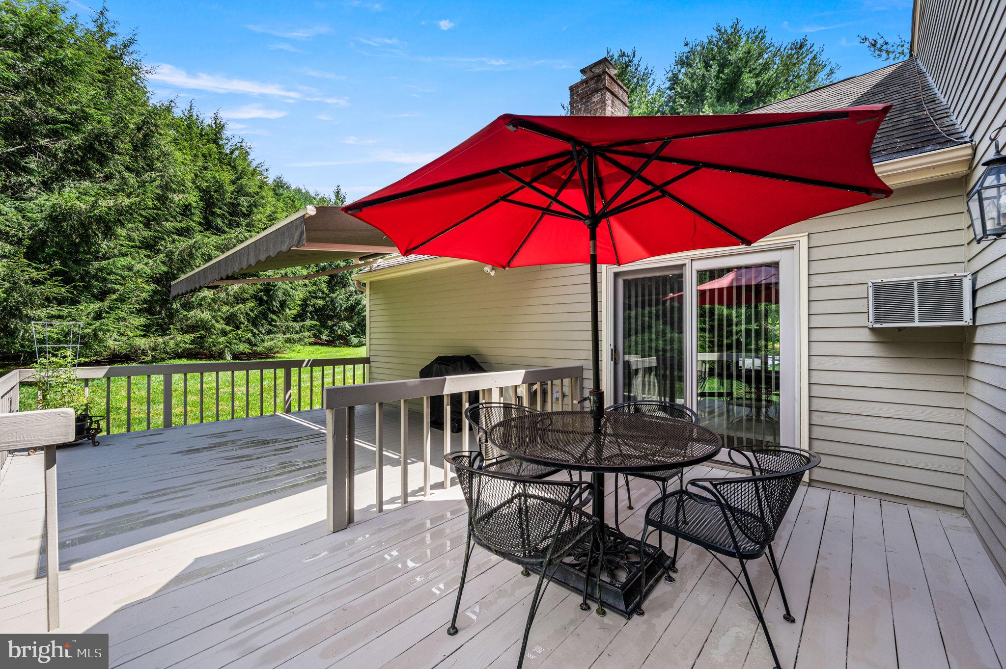 RADLEY RUN MEWS - Residential