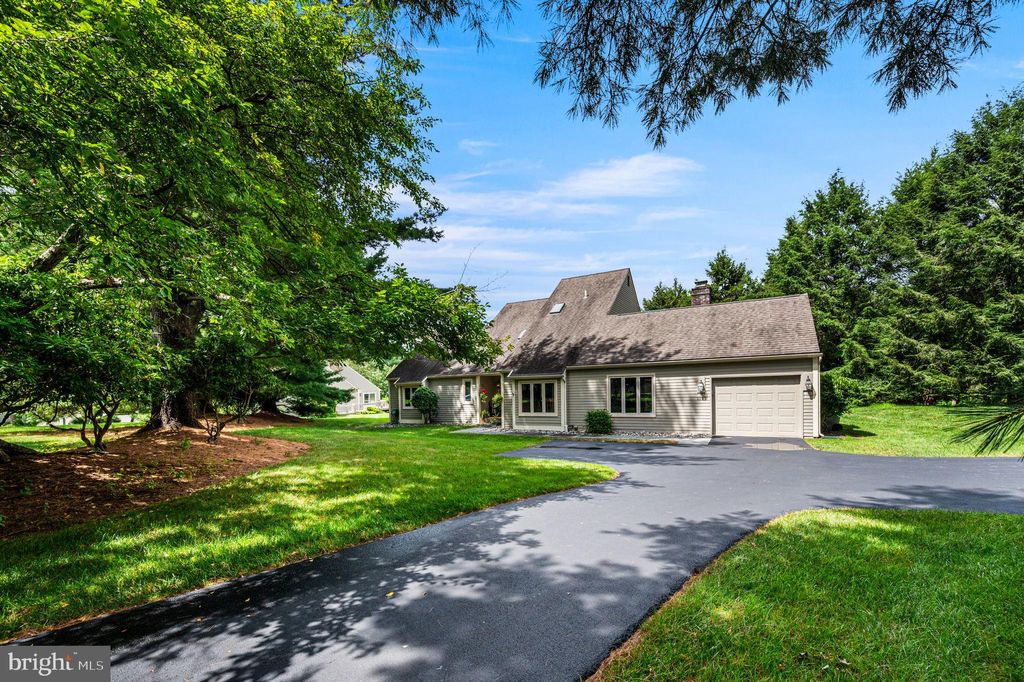 Photo of 1107 Mews Lane, WEST CHESTER, PA 19382 (MLS # PACT2102308)