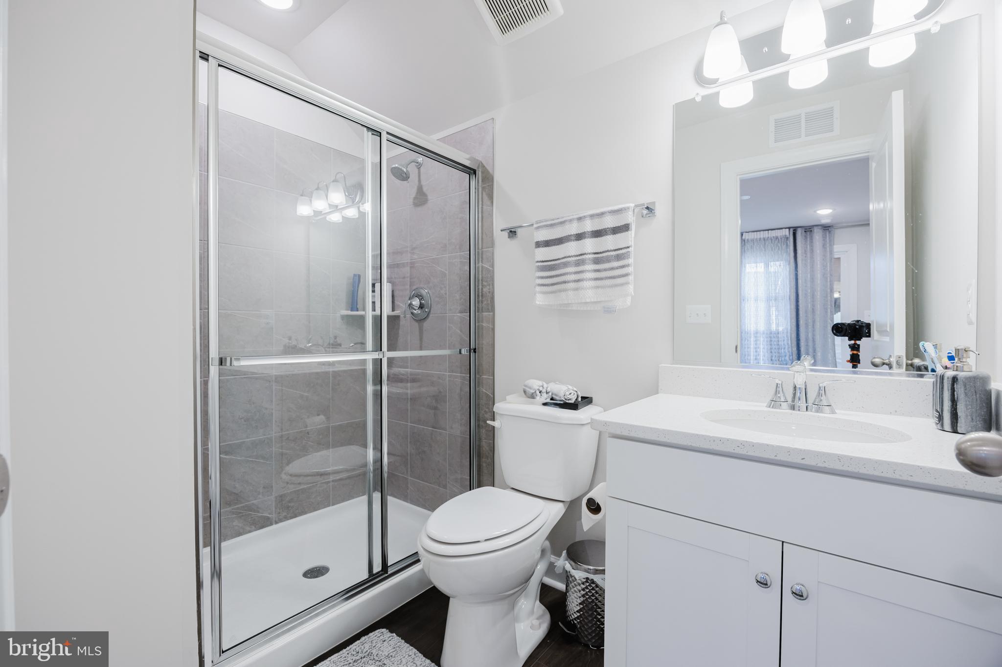 NORTH HART RUN - Residential