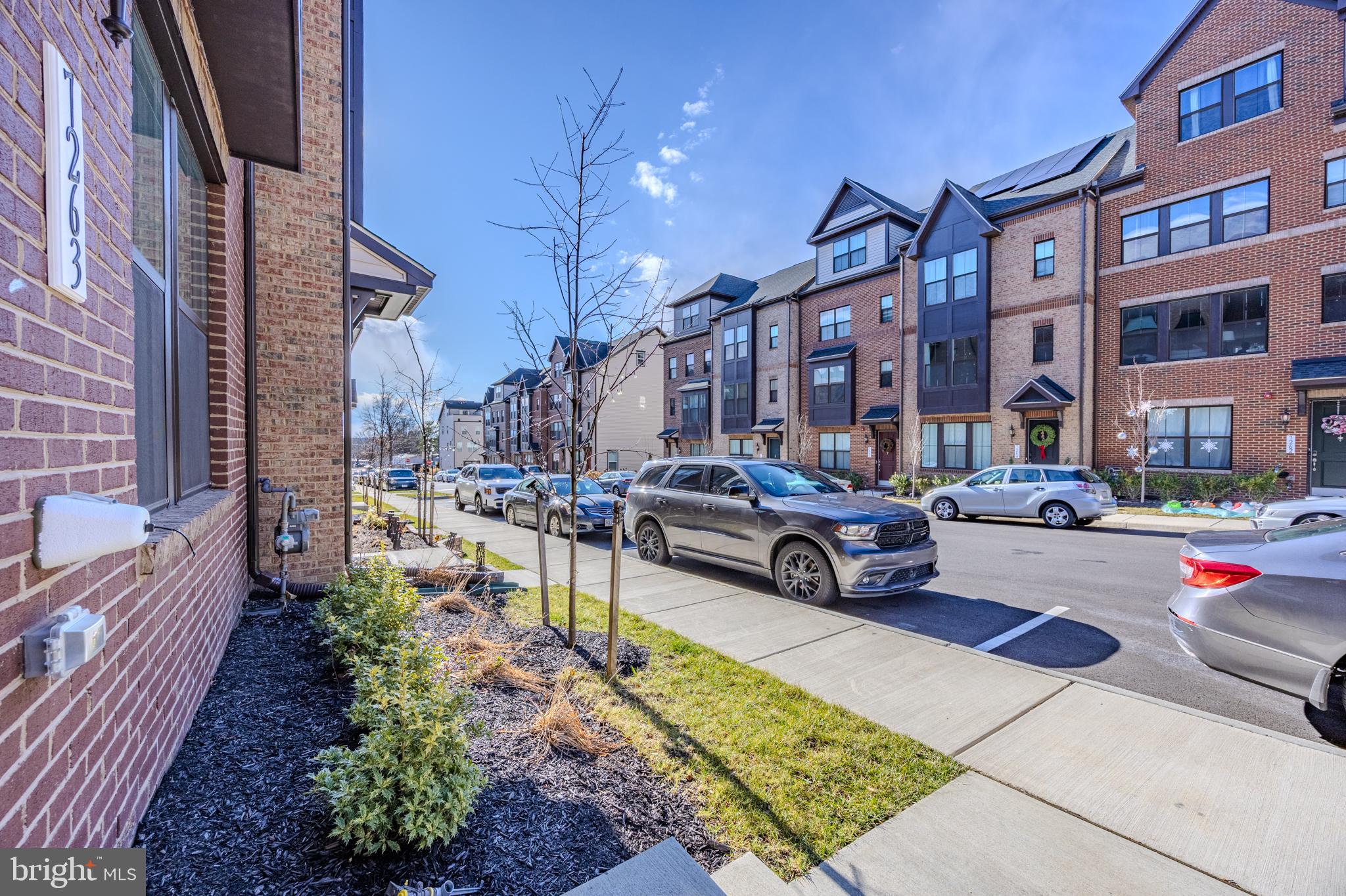 NORTH HART RUN - Residential