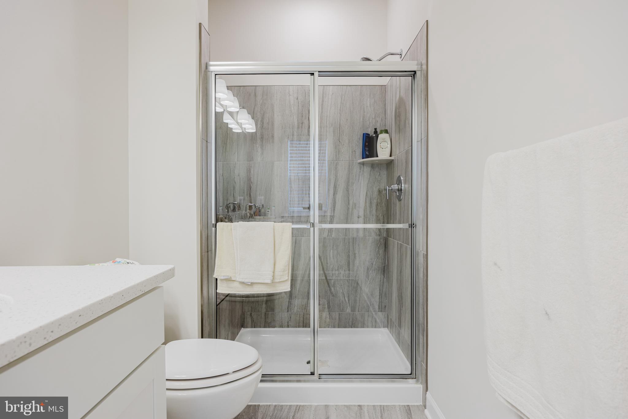 NORTH HART RUN - Residential