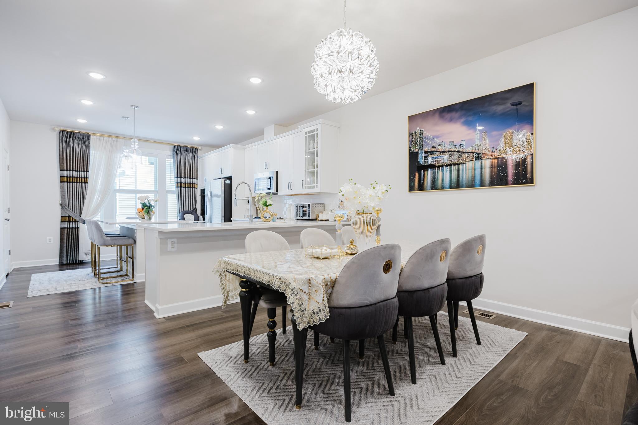 NORTH HART RUN - Residential