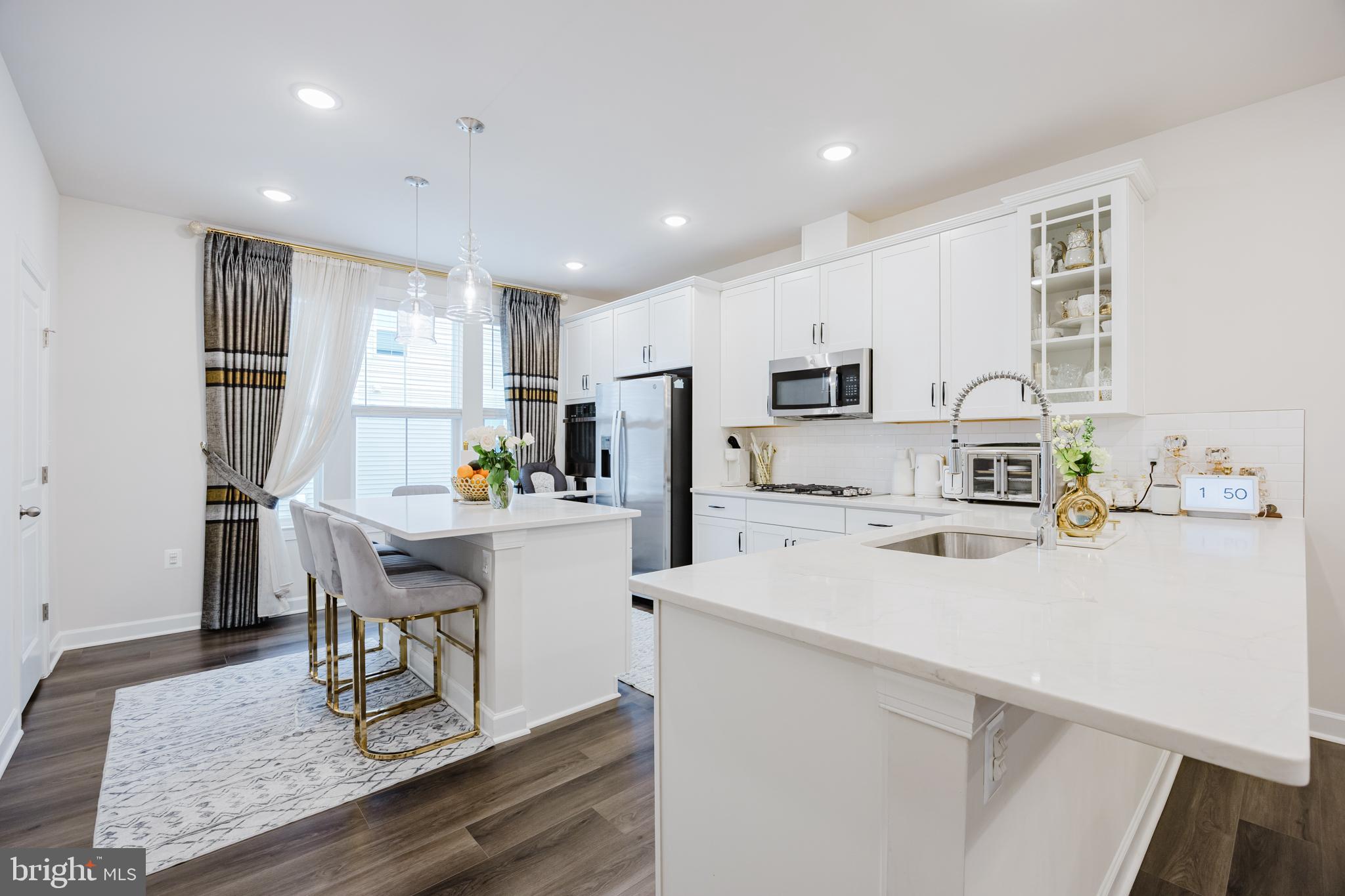 NORTH HART RUN - Residential