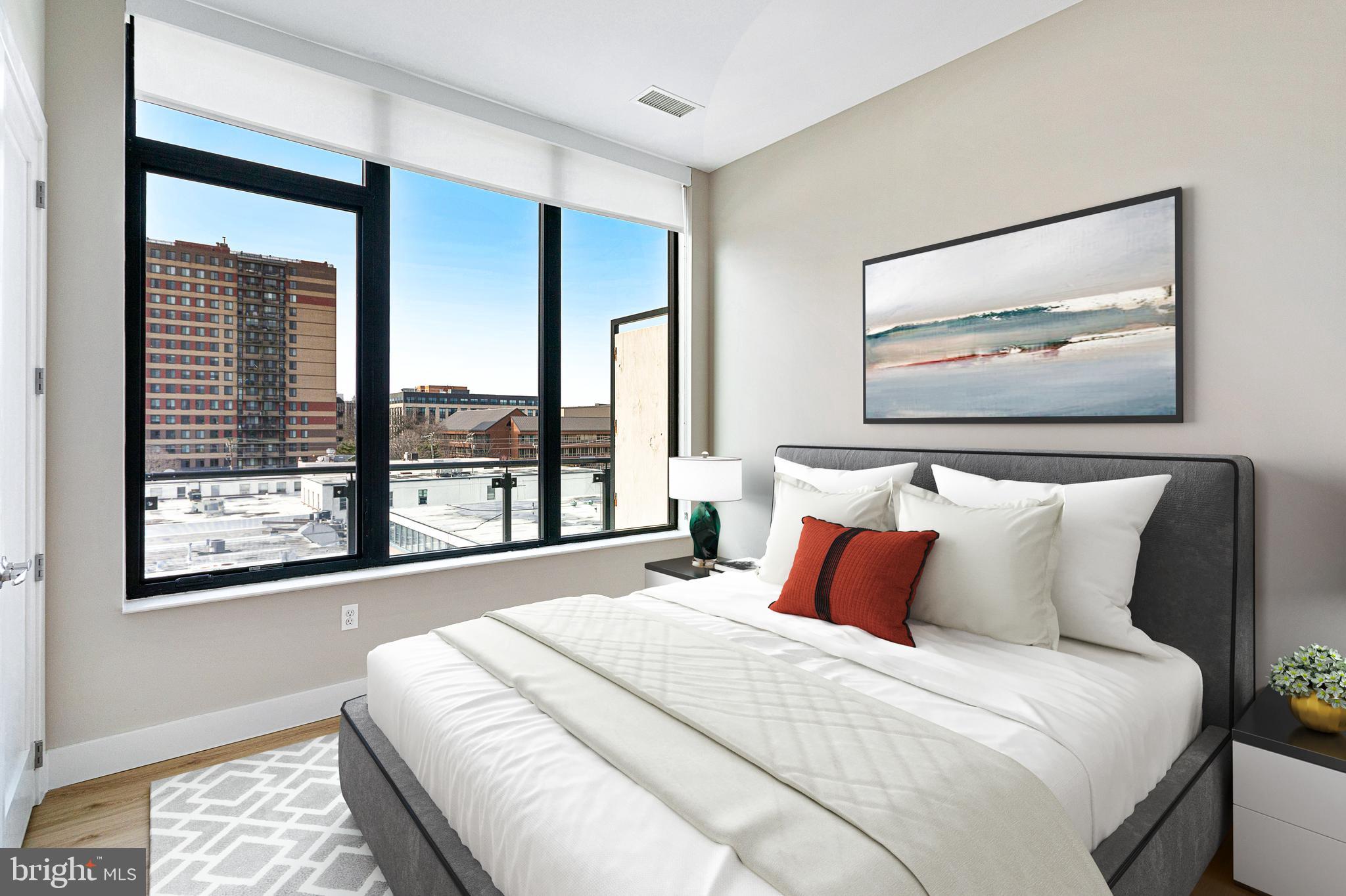 OLD TOWN NORTH - Residential