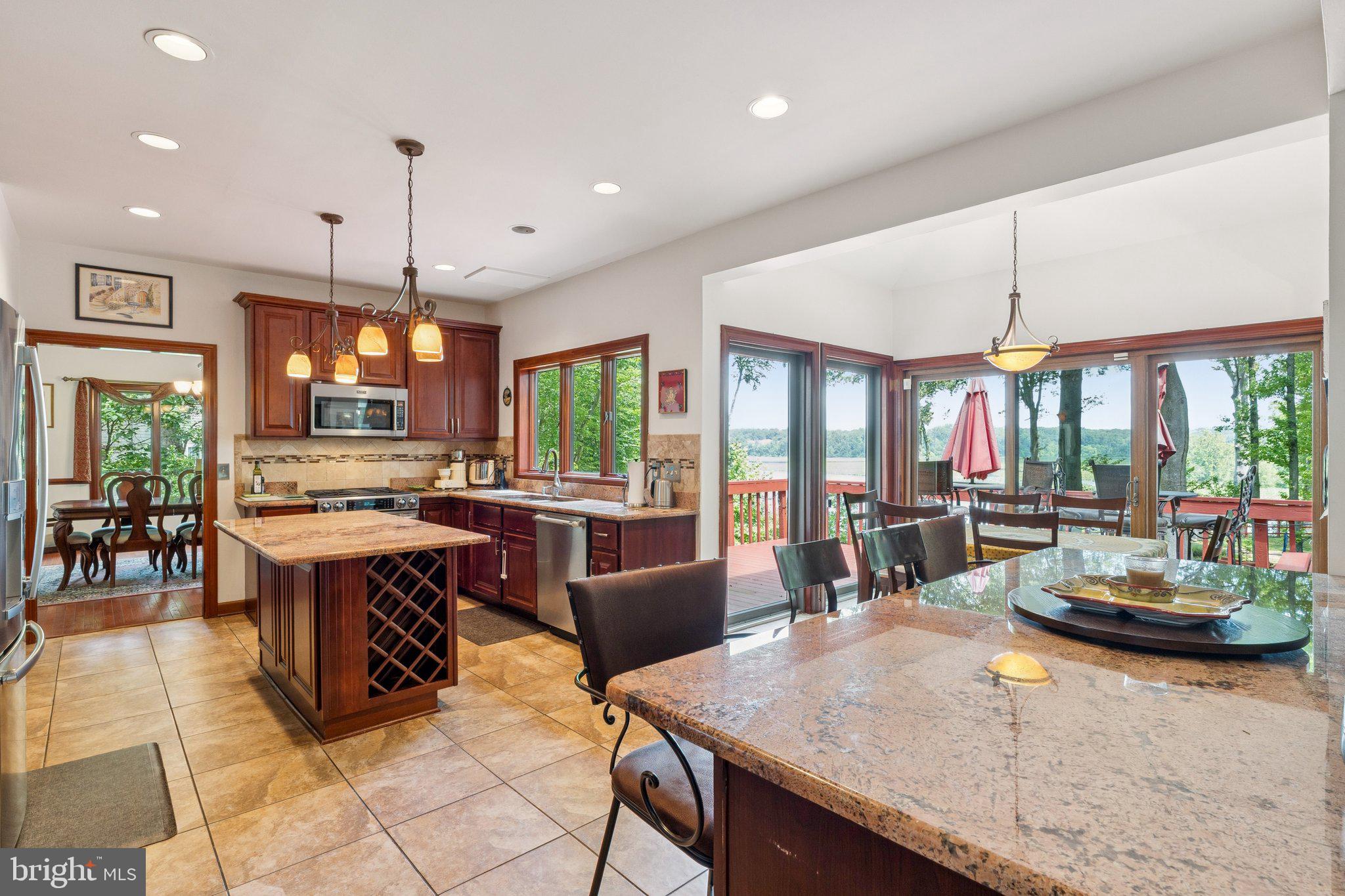 BATTERSEA ON THE BAY - Residential