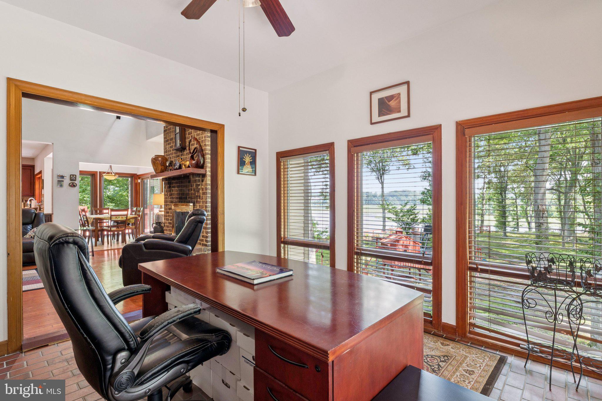 BATTERSEA ON THE BAY - Residential