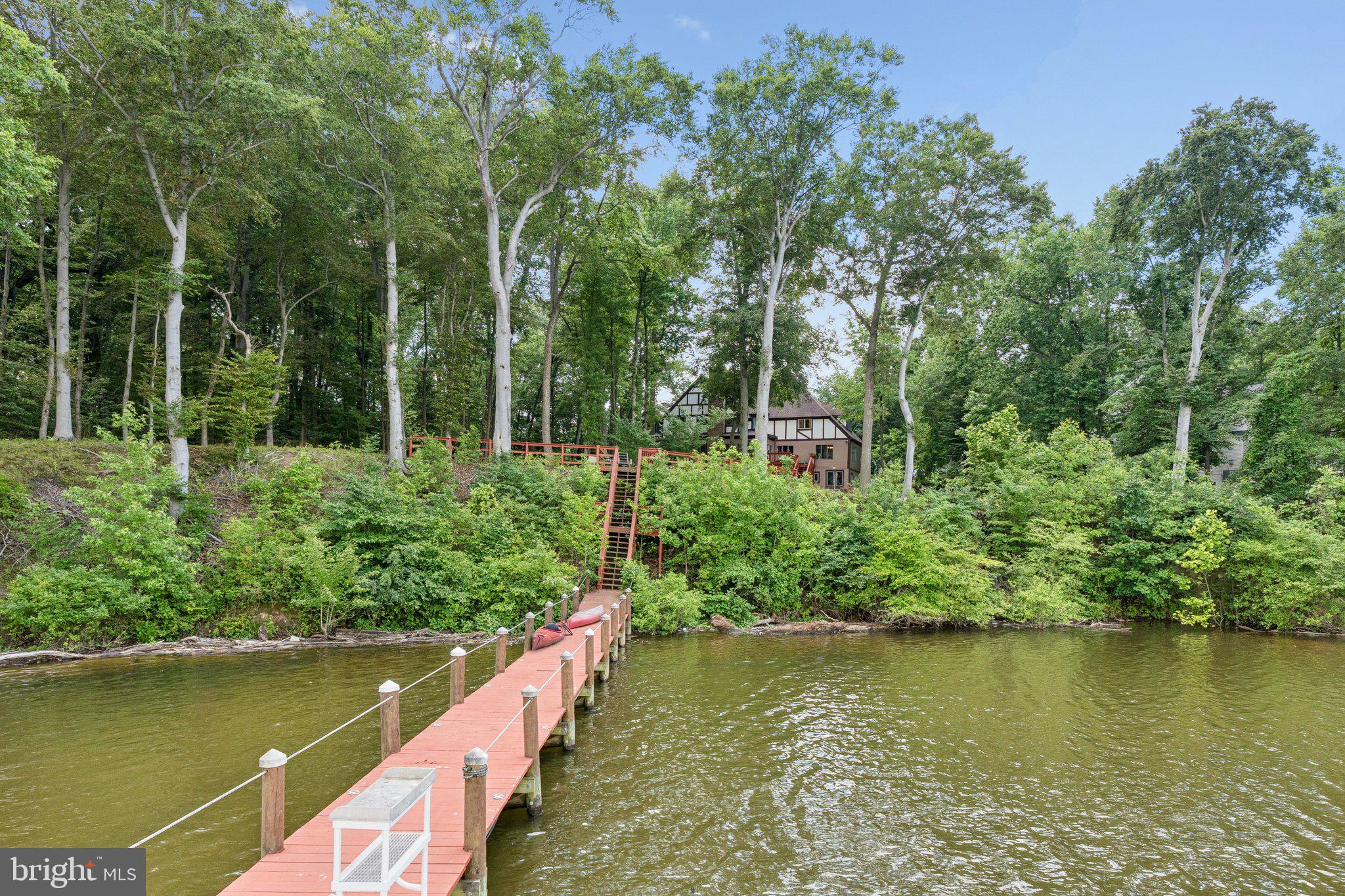 BATTERSEA ON THE BAY - Residential