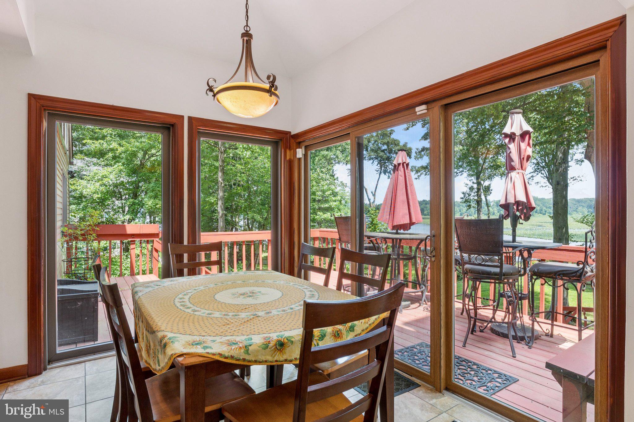 BATTERSEA ON THE BAY - Residential