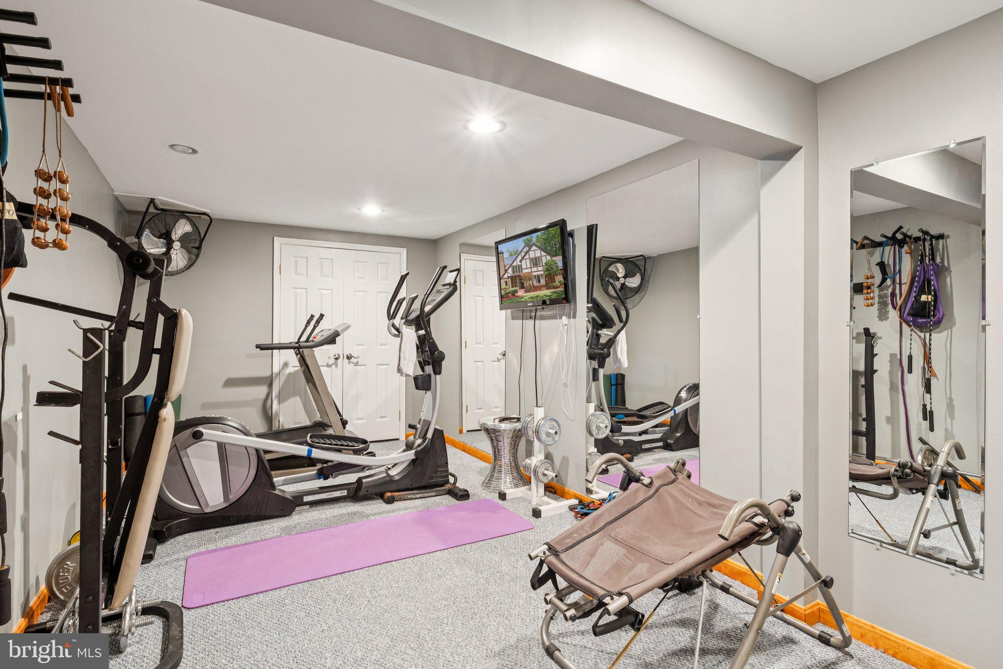 BATTERSEA ON THE BAY - Residential