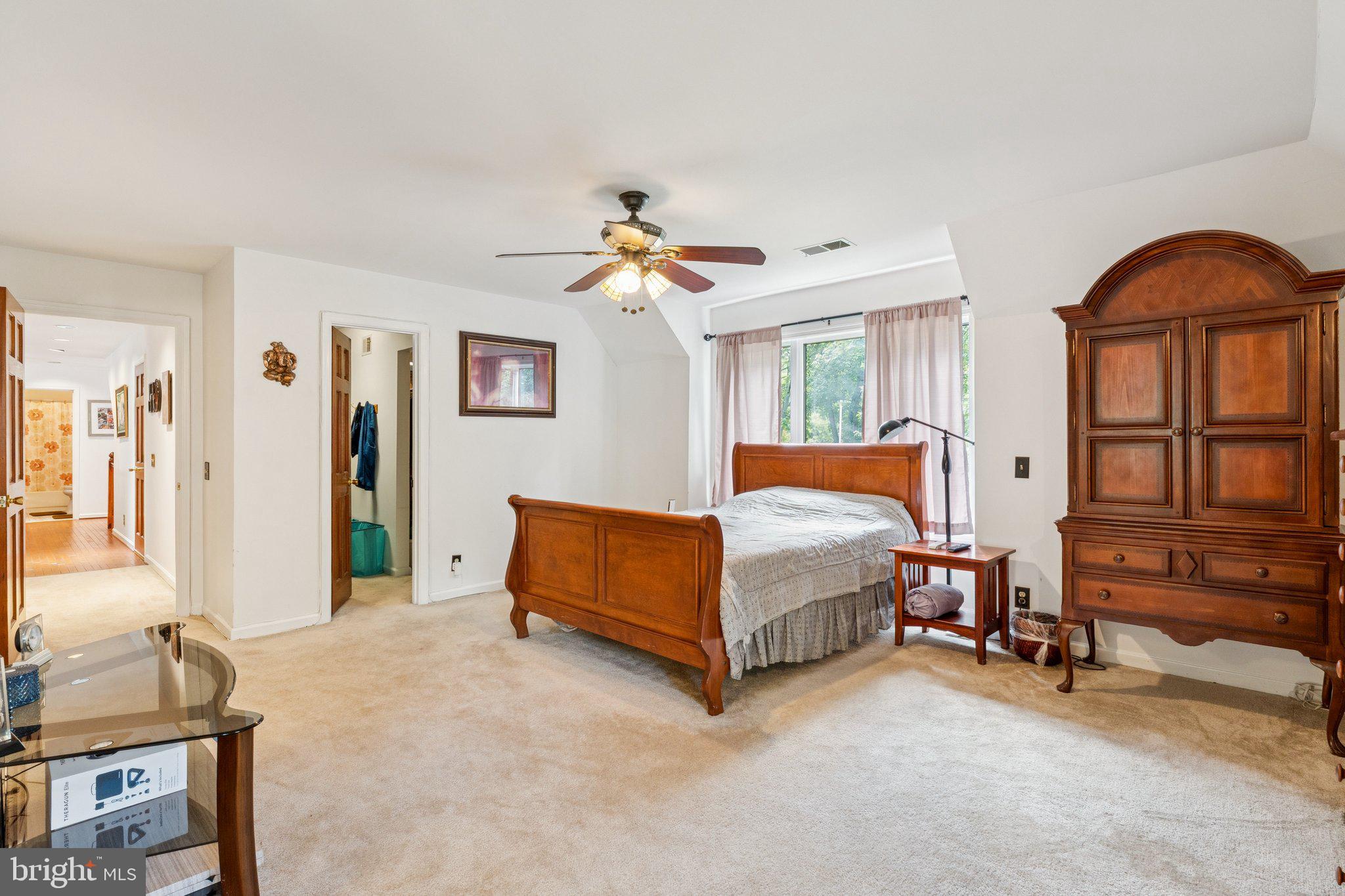 BATTERSEA ON THE BAY - Residential