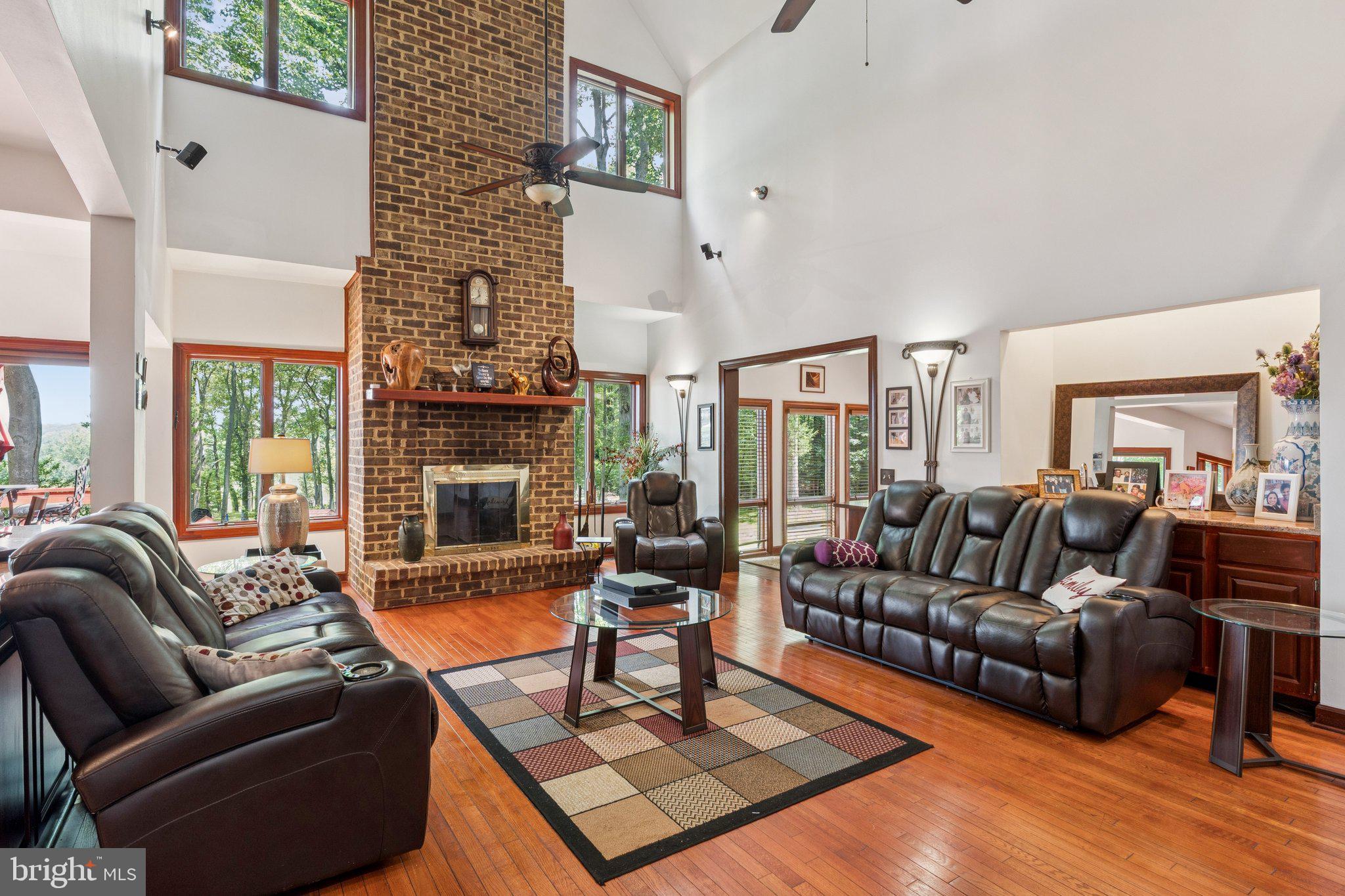 BATTERSEA ON THE BAY - Residential