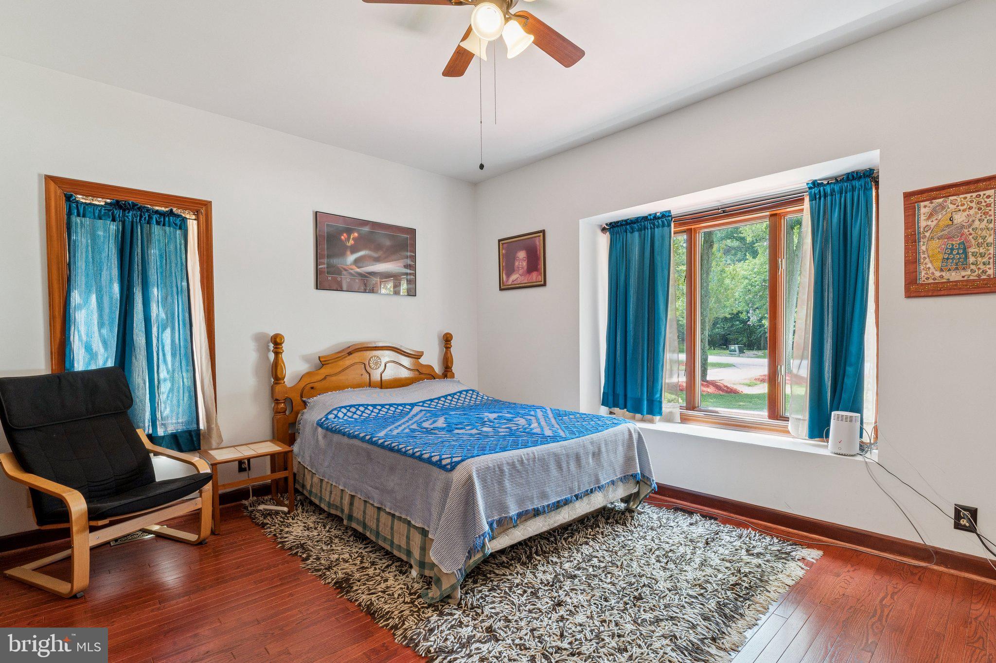 BATTERSEA ON THE BAY - Residential