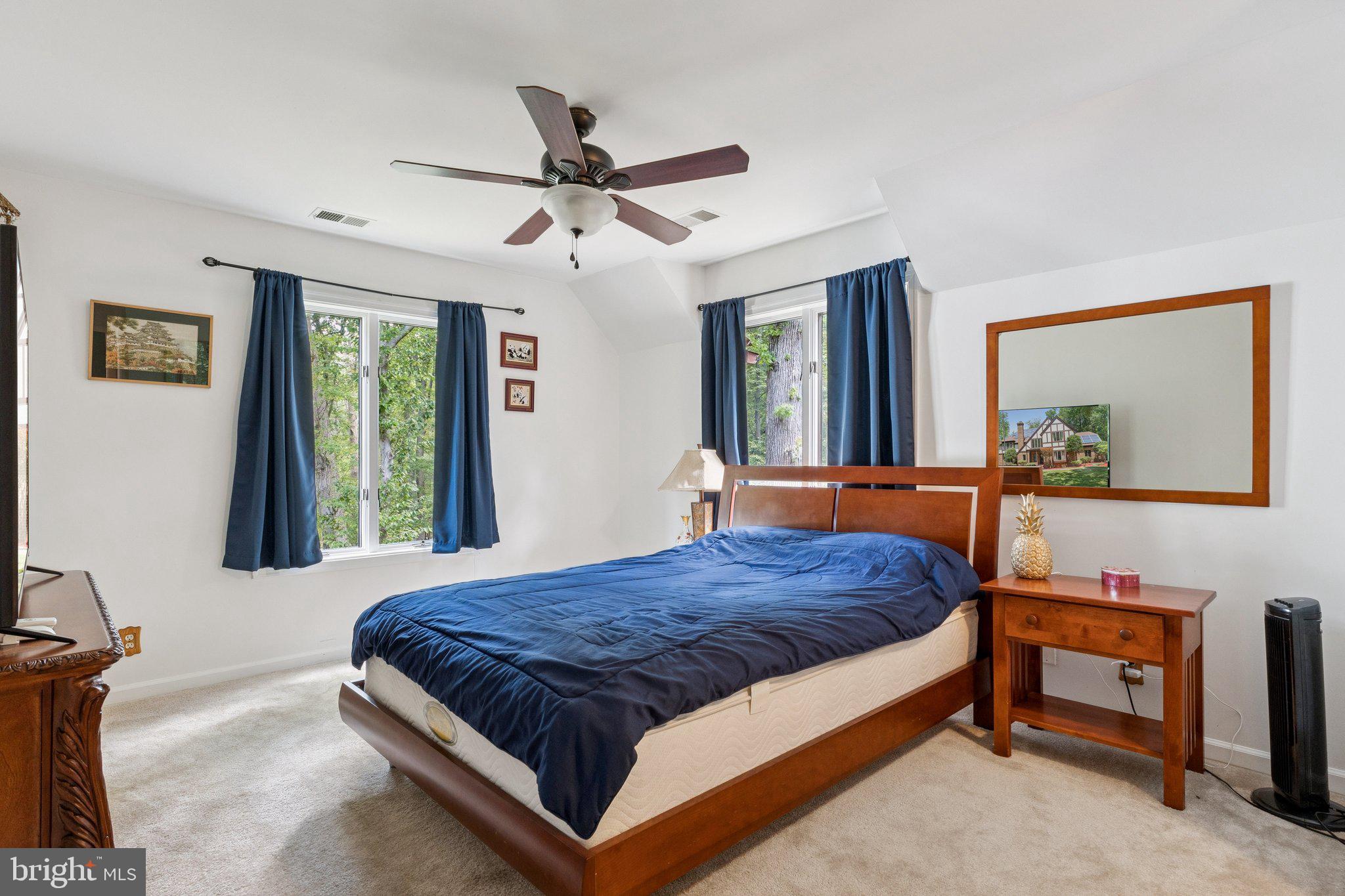 BATTERSEA ON THE BAY - Residential