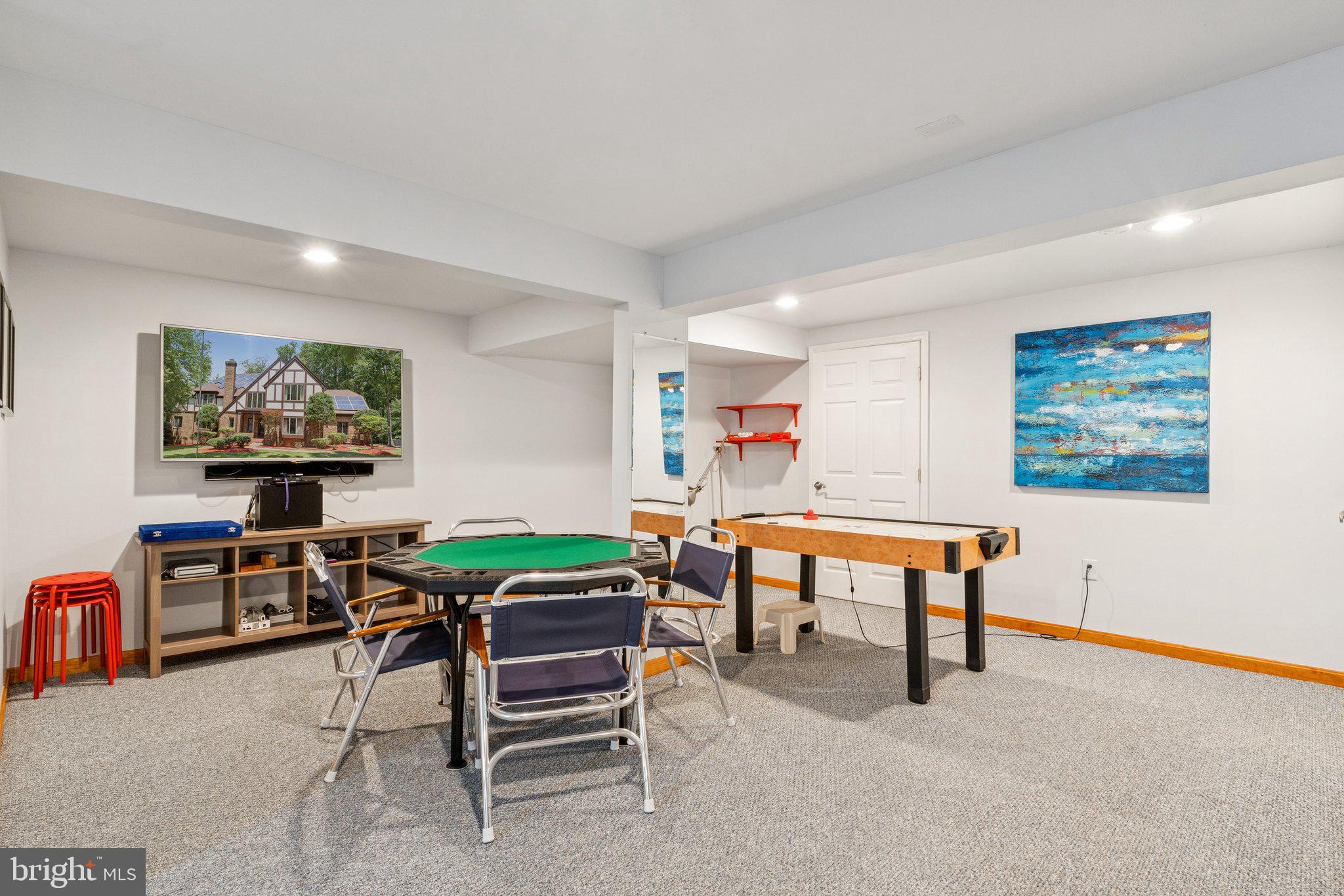 BATTERSEA ON THE BAY - Residential