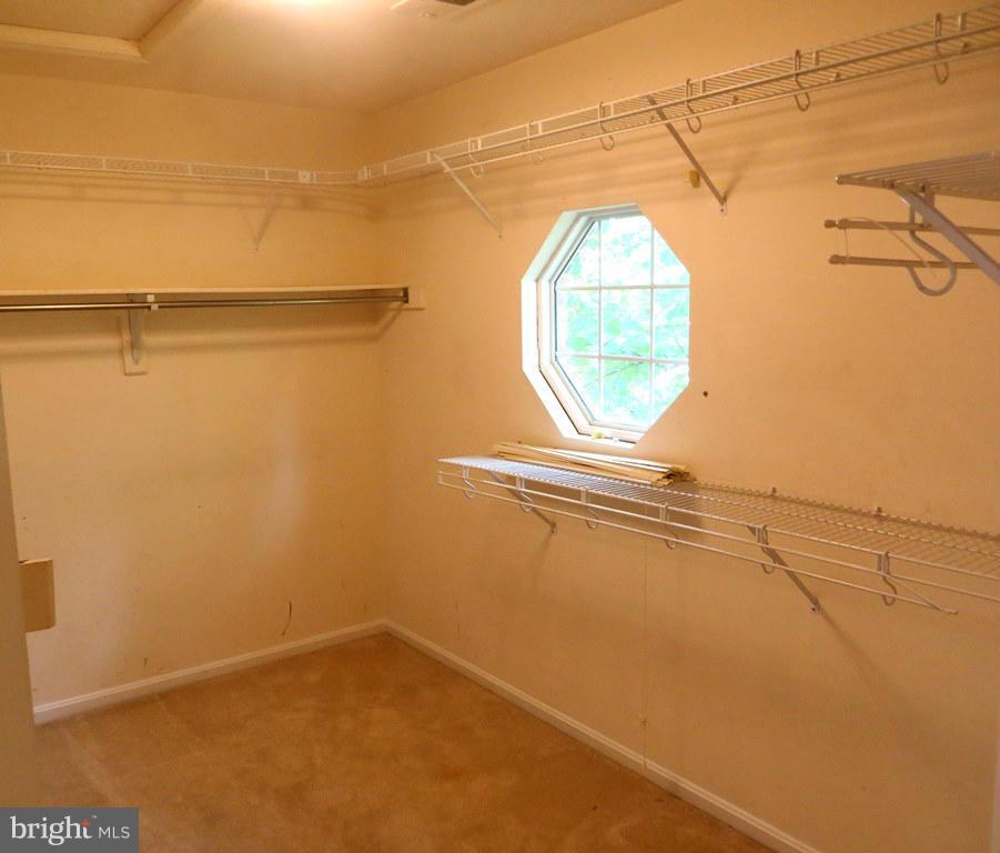 KINGSTOWNE - Residential Lease