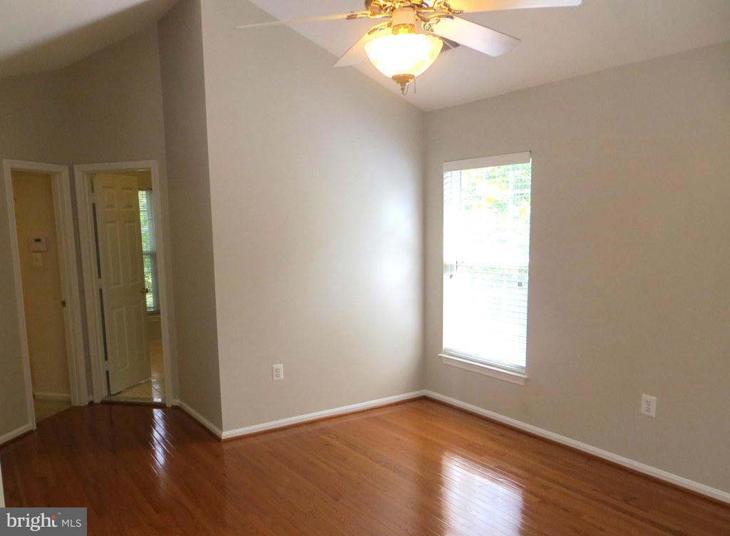 KINGSTOWNE - Residential Lease