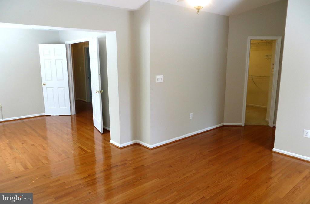 KINGSTOWNE - Residential Lease