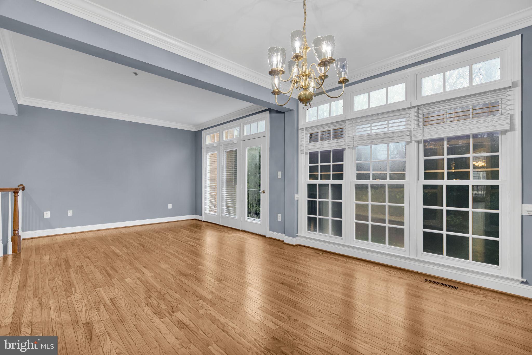 HUNTING RIDGE - Residential