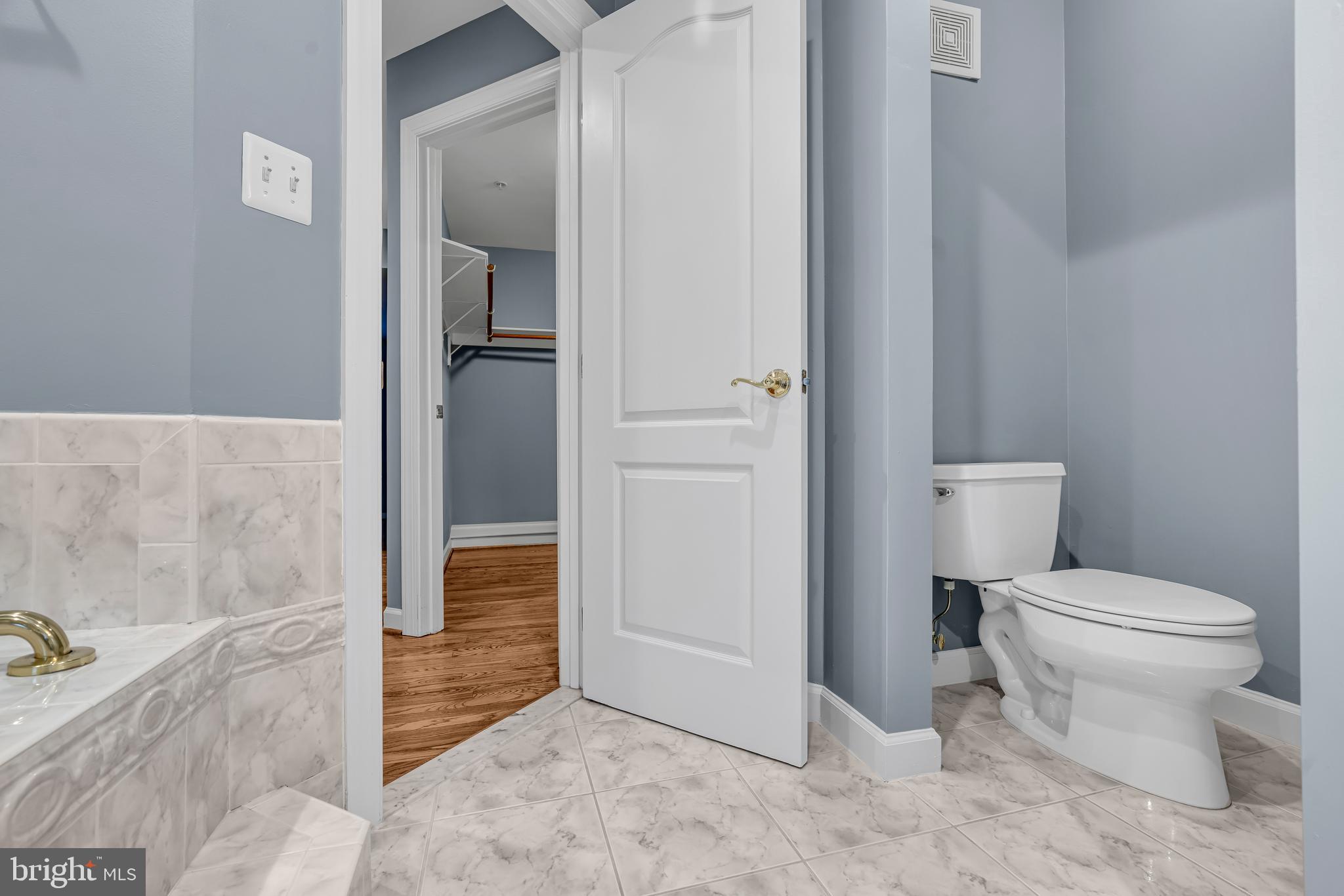 HUNTING RIDGE - Residential