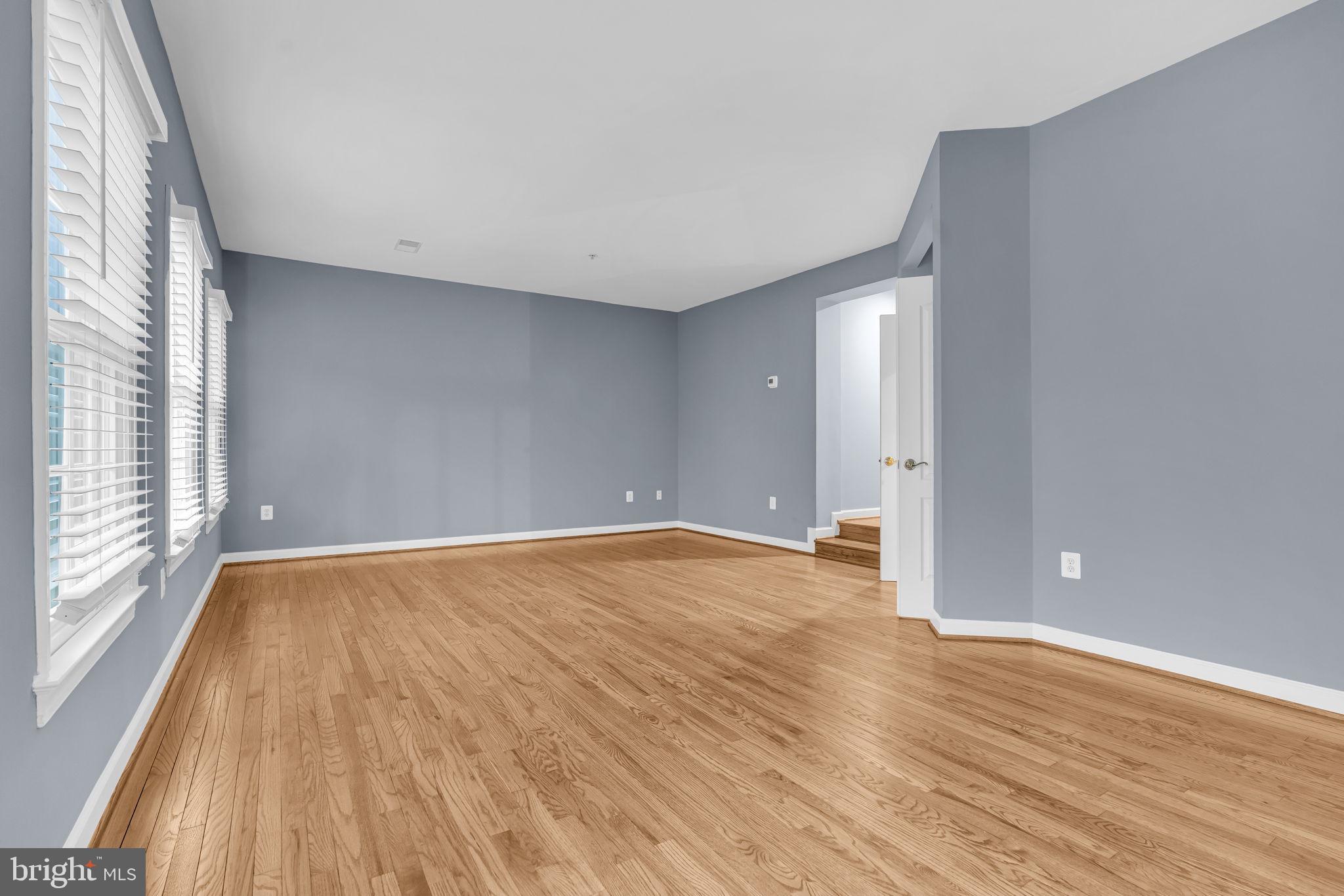 HUNTING RIDGE - Residential