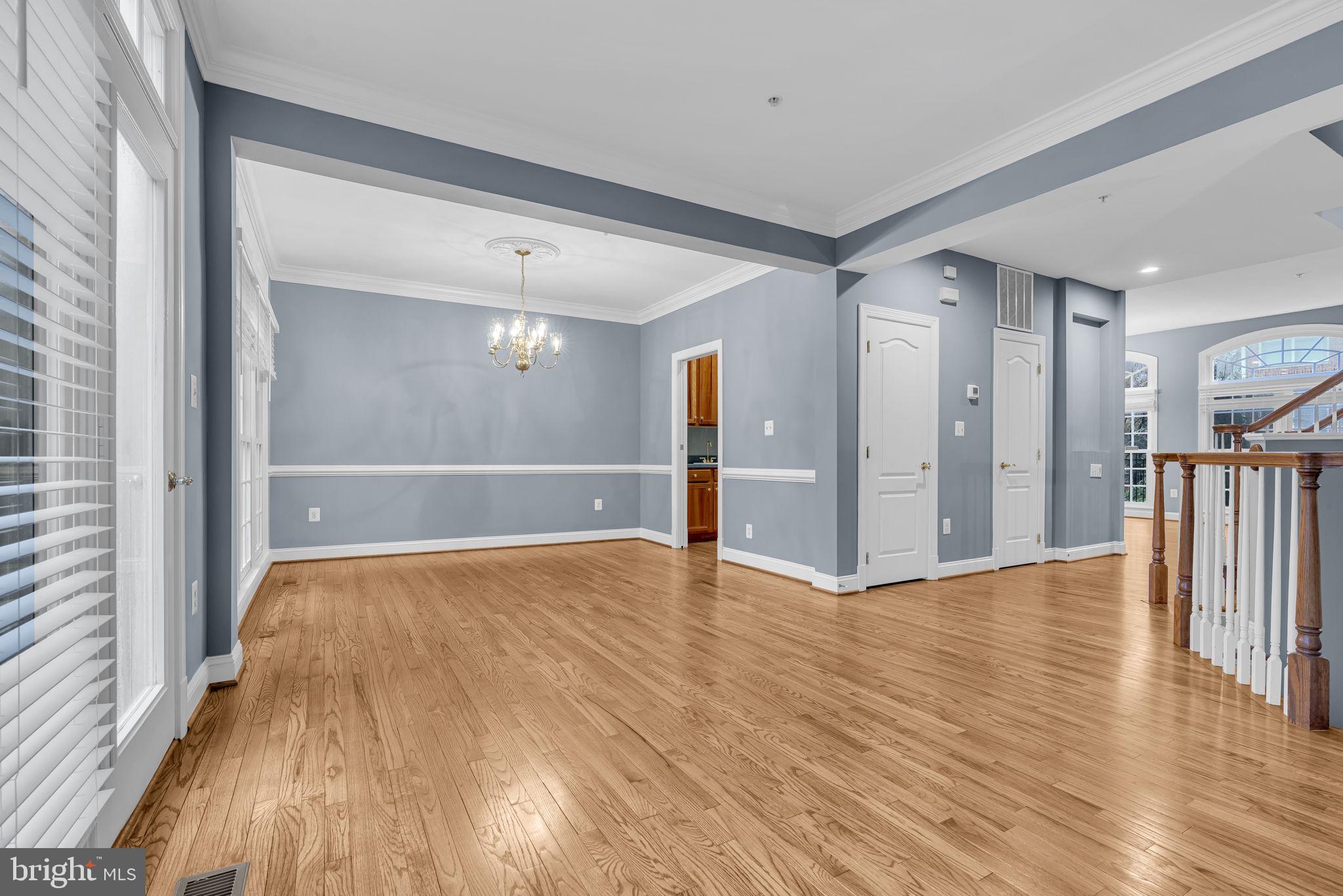 HUNTING RIDGE - Residential