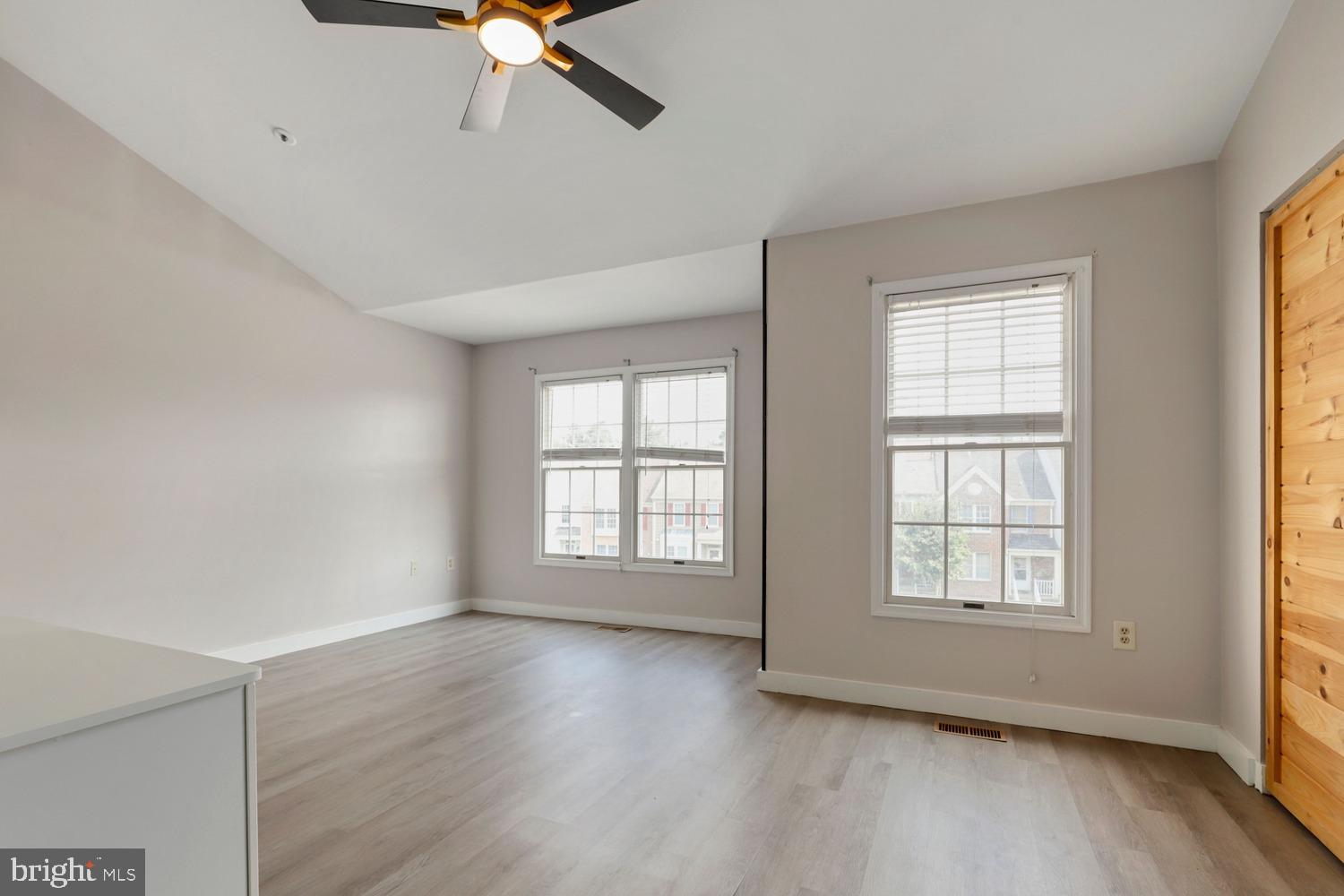 PARADISE - Residential