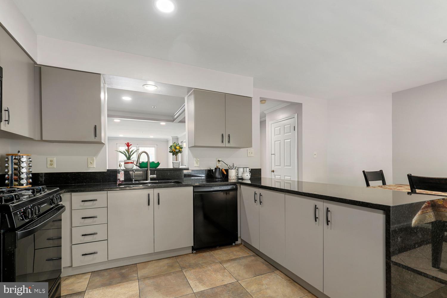 PARADISE - Residential