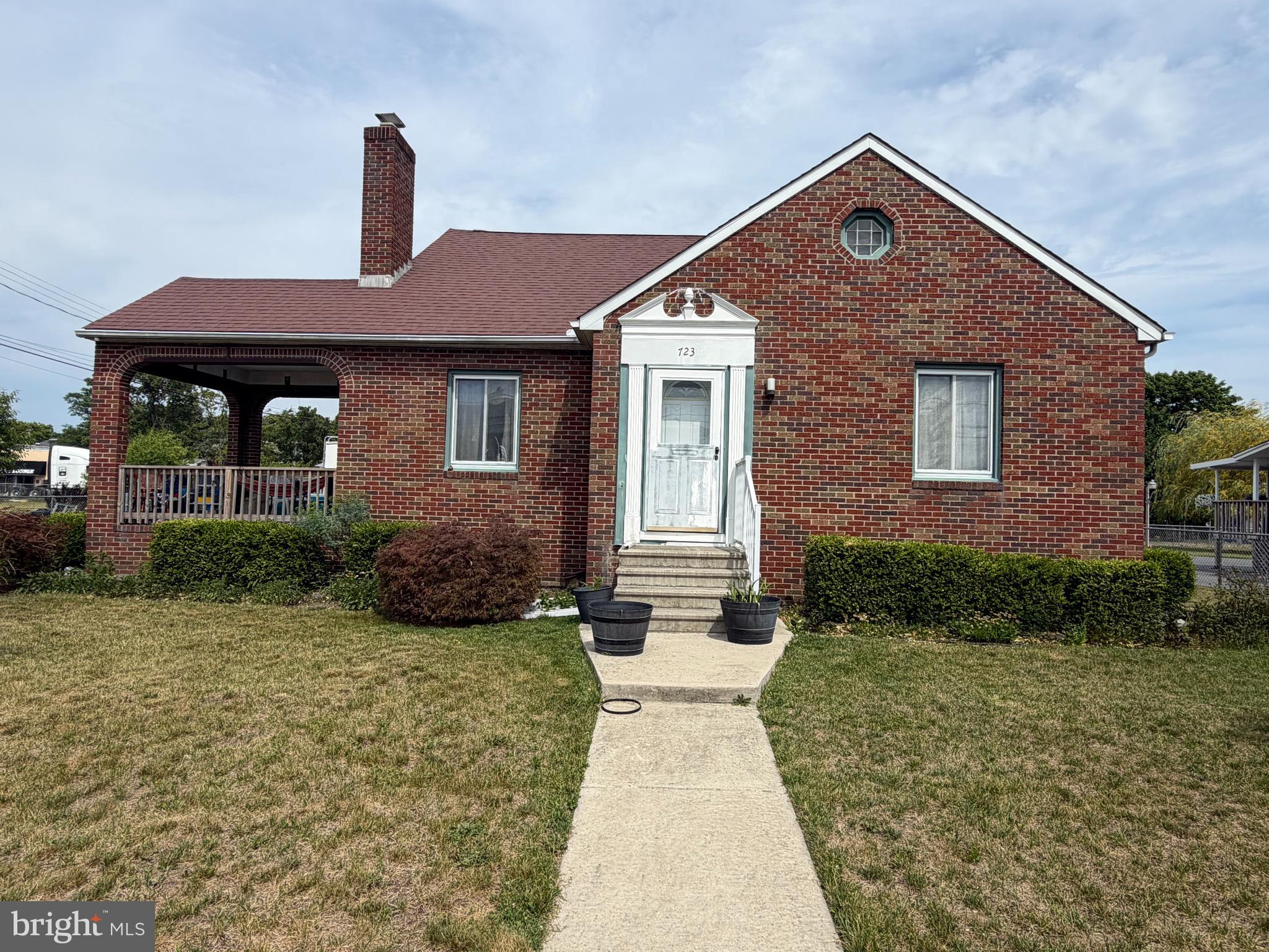 Photo 1 of 40 — 723 S 6TH STREET, VINELAND, NJ 08360