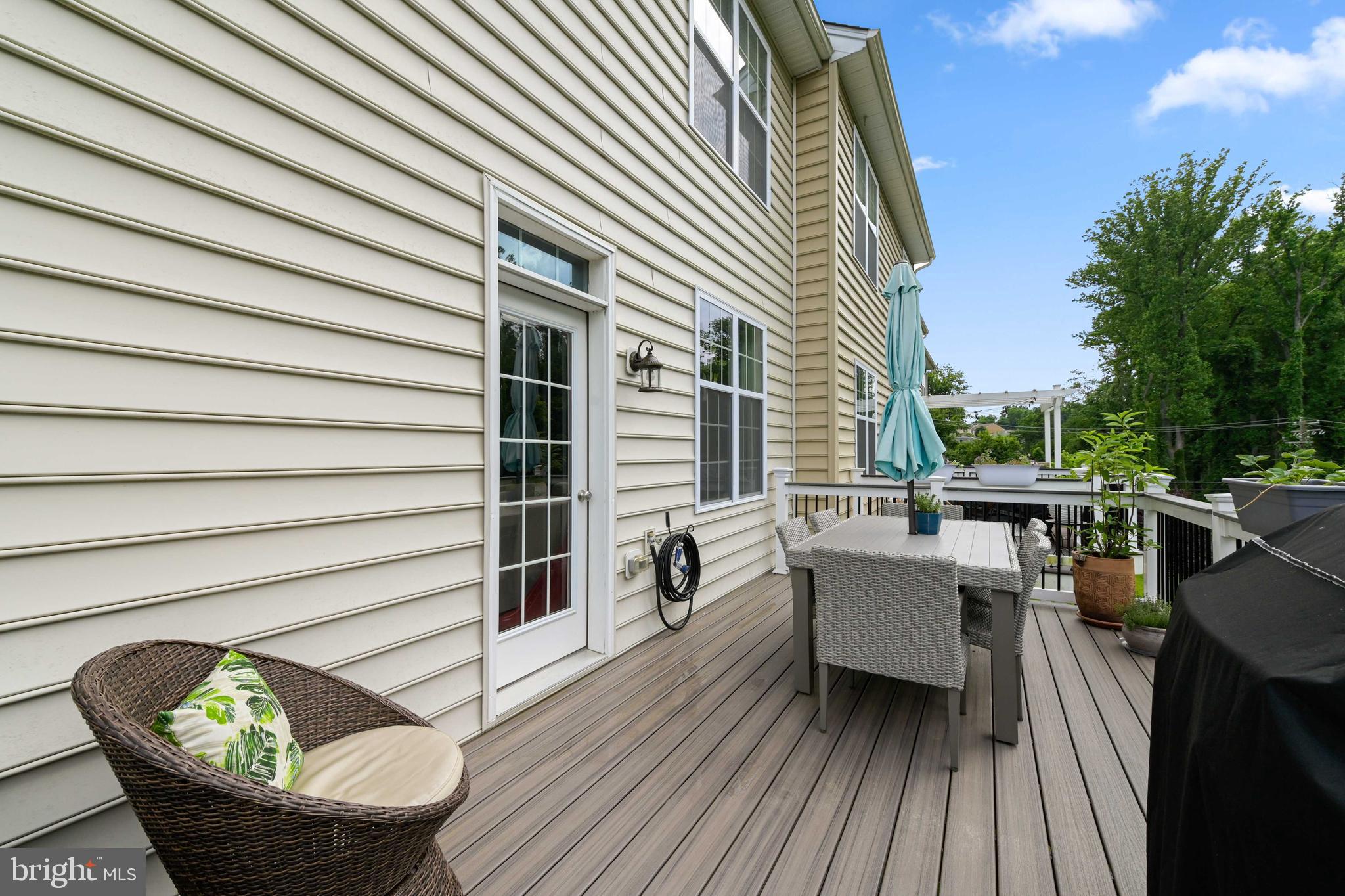 LAUREL RIDGE - Residential