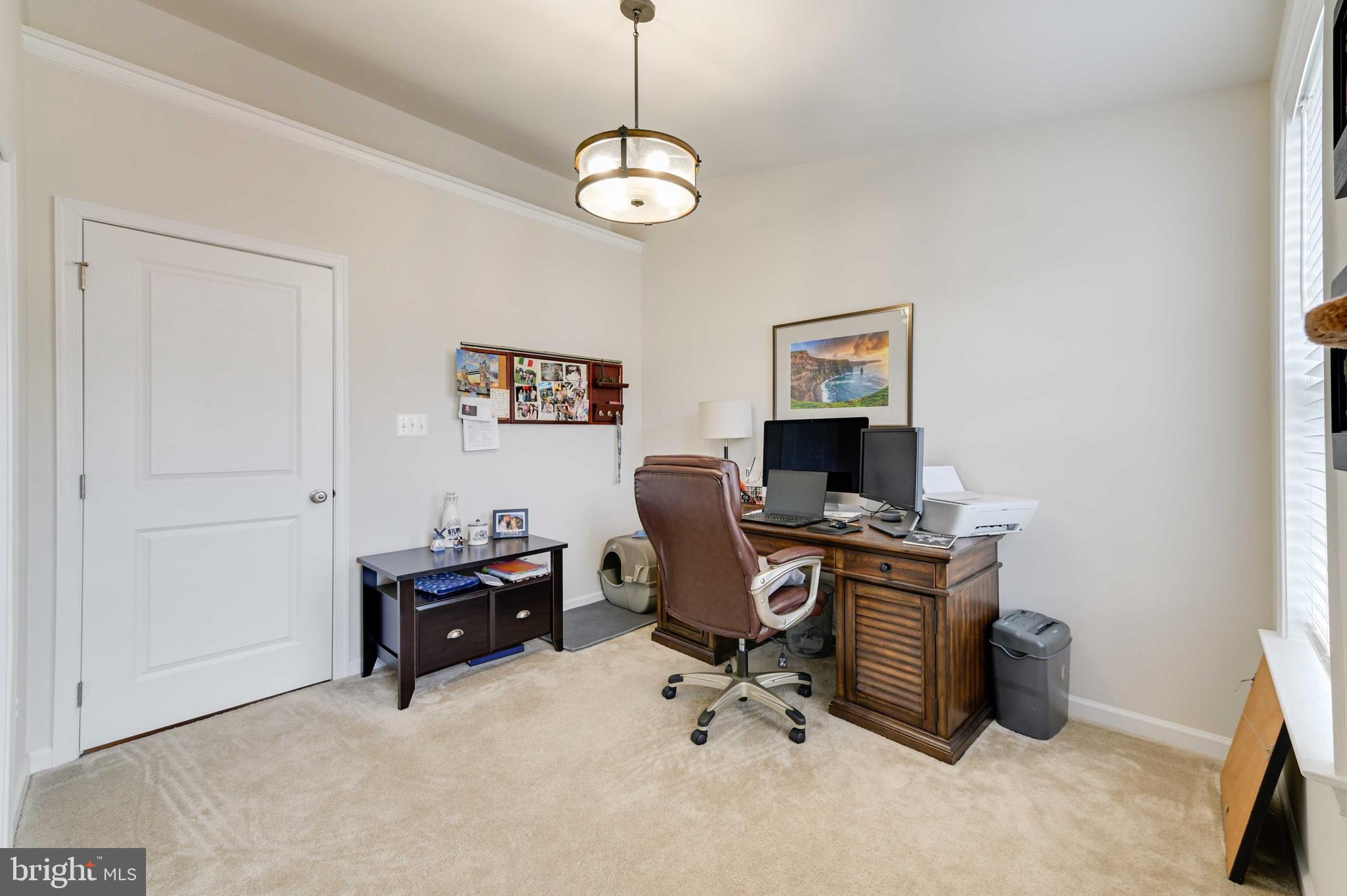 LAUREL RIDGE - Residential